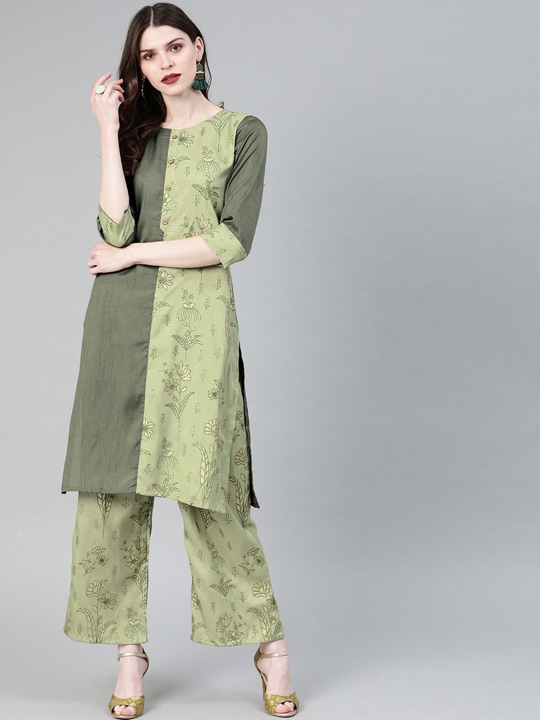 

ZIYAA Women Green Printed Panelled Straight Kurta
