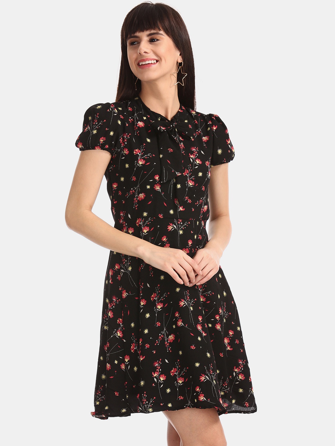 

Sugr Women Black Floral Print Fit and Flare Dress