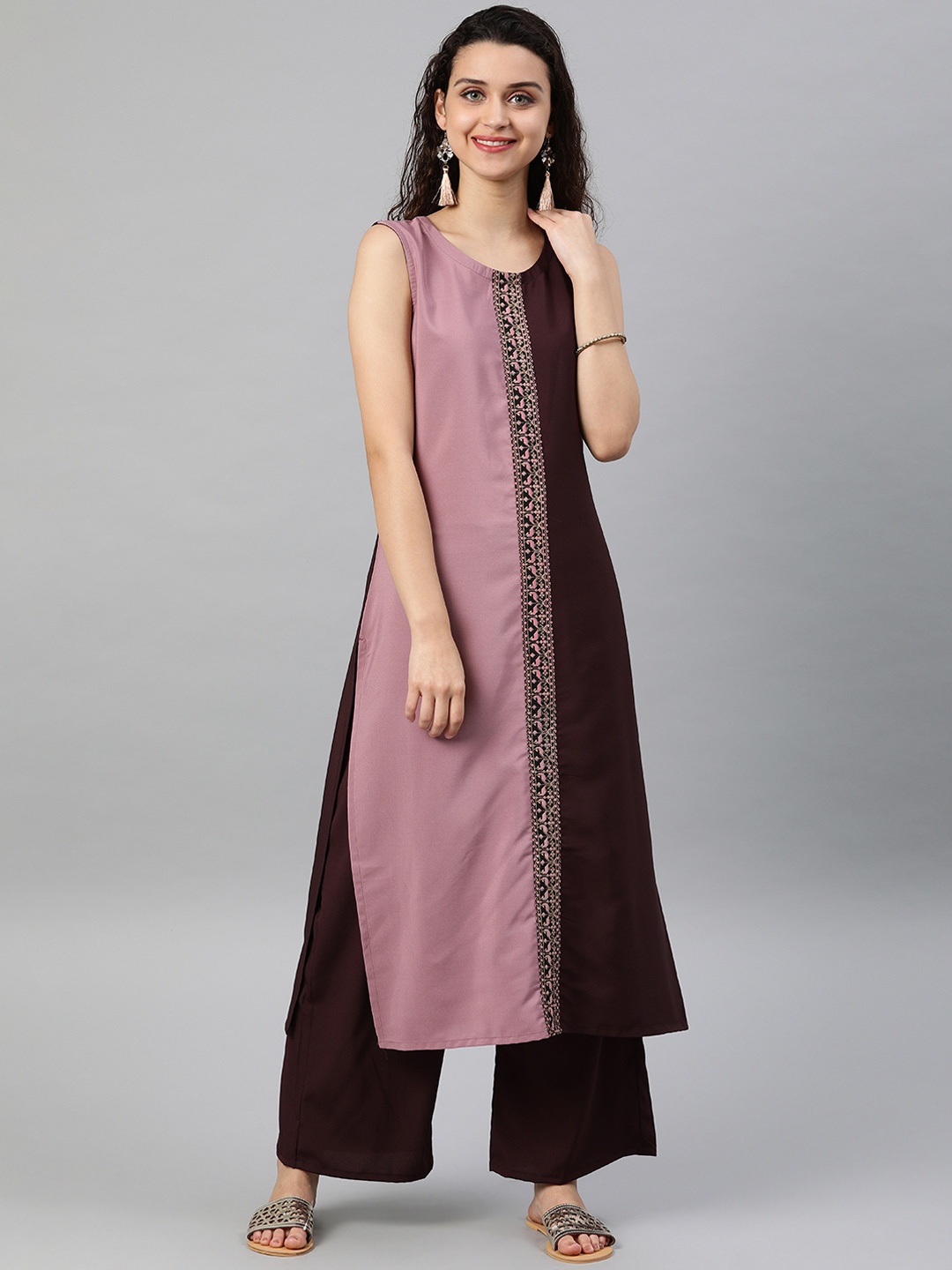 

ZIYAA Women Brown & Mauve Colourblocked Panelled Straight Kurta