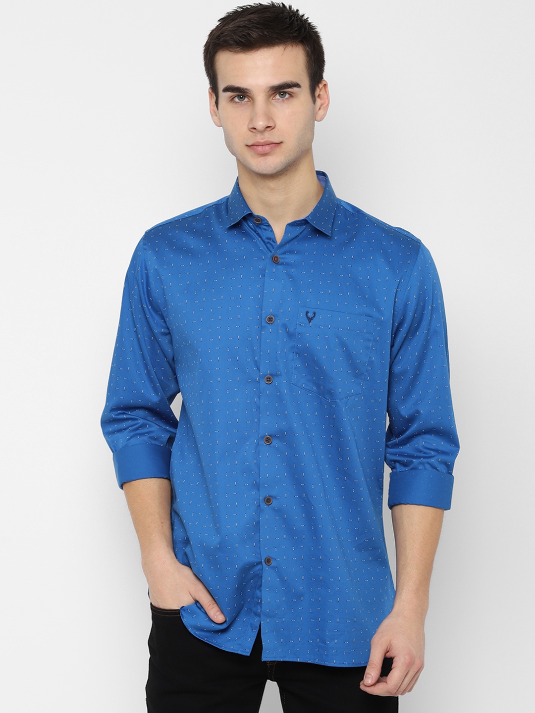 

Allen Solly Men Blue Slim Fit Printed Casual Shirt