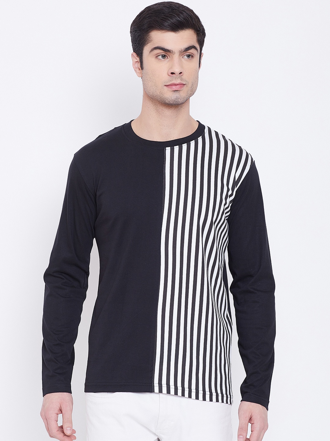 

The Dry State Men Black & White Striped Round Neck T-shirt