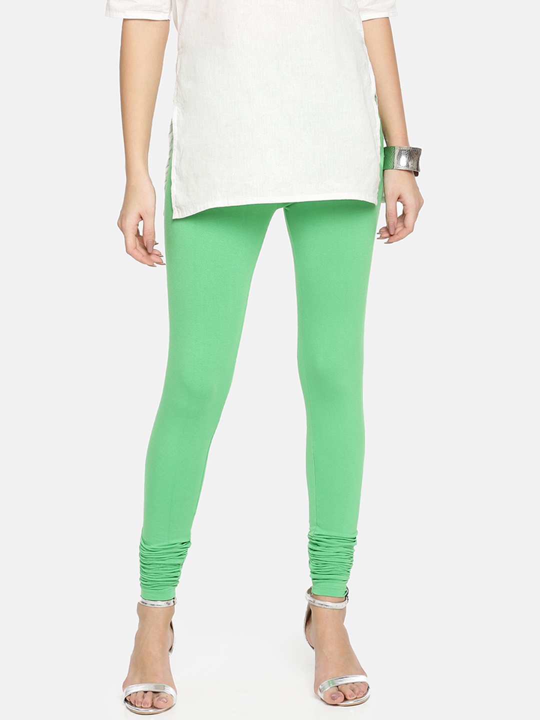 

TWIN BIRDS Women Green Solid Churidar-Length Leggings