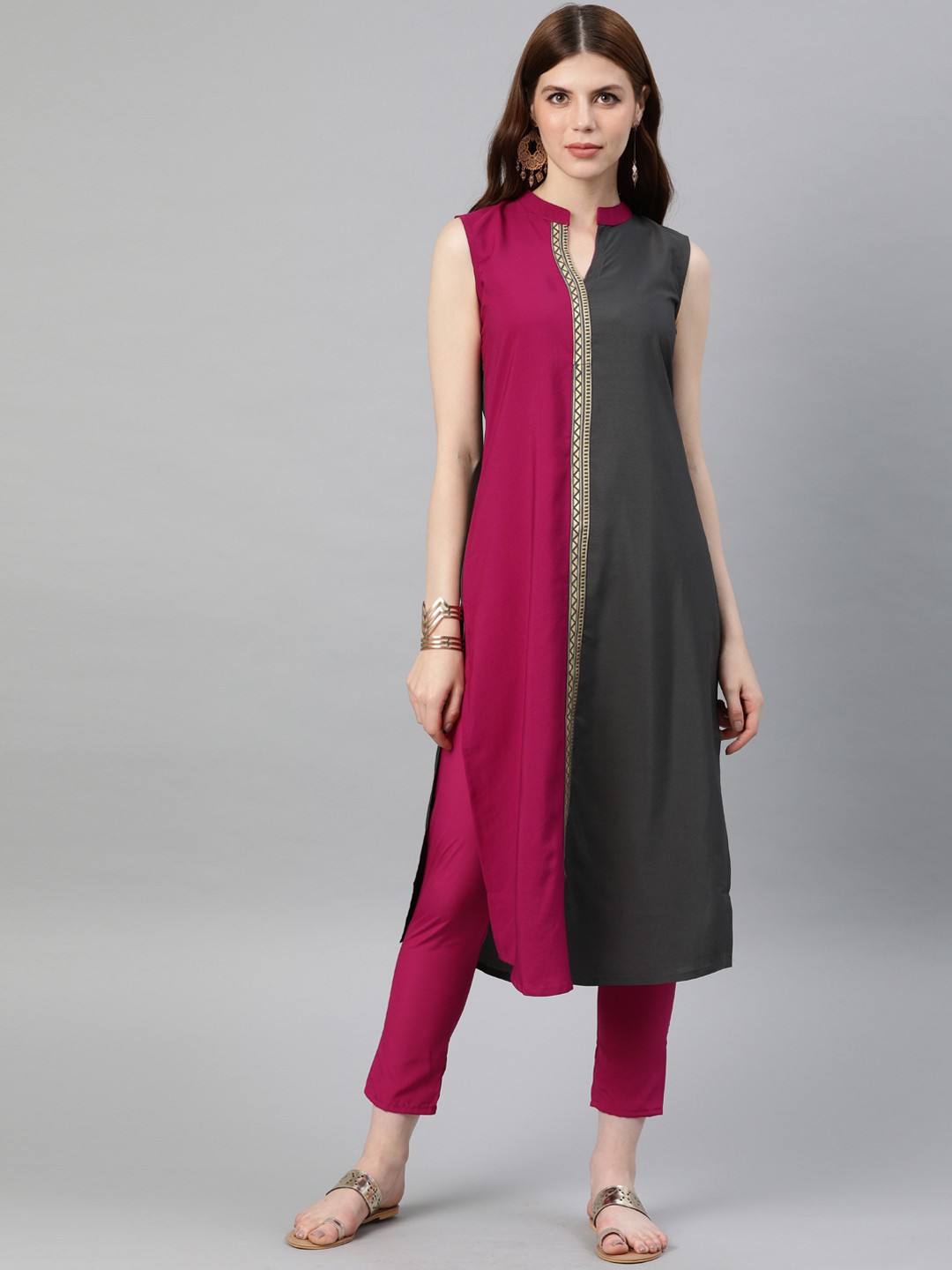 

ZIYAA Women Pink & Black Colourblocked Straight Kurta
