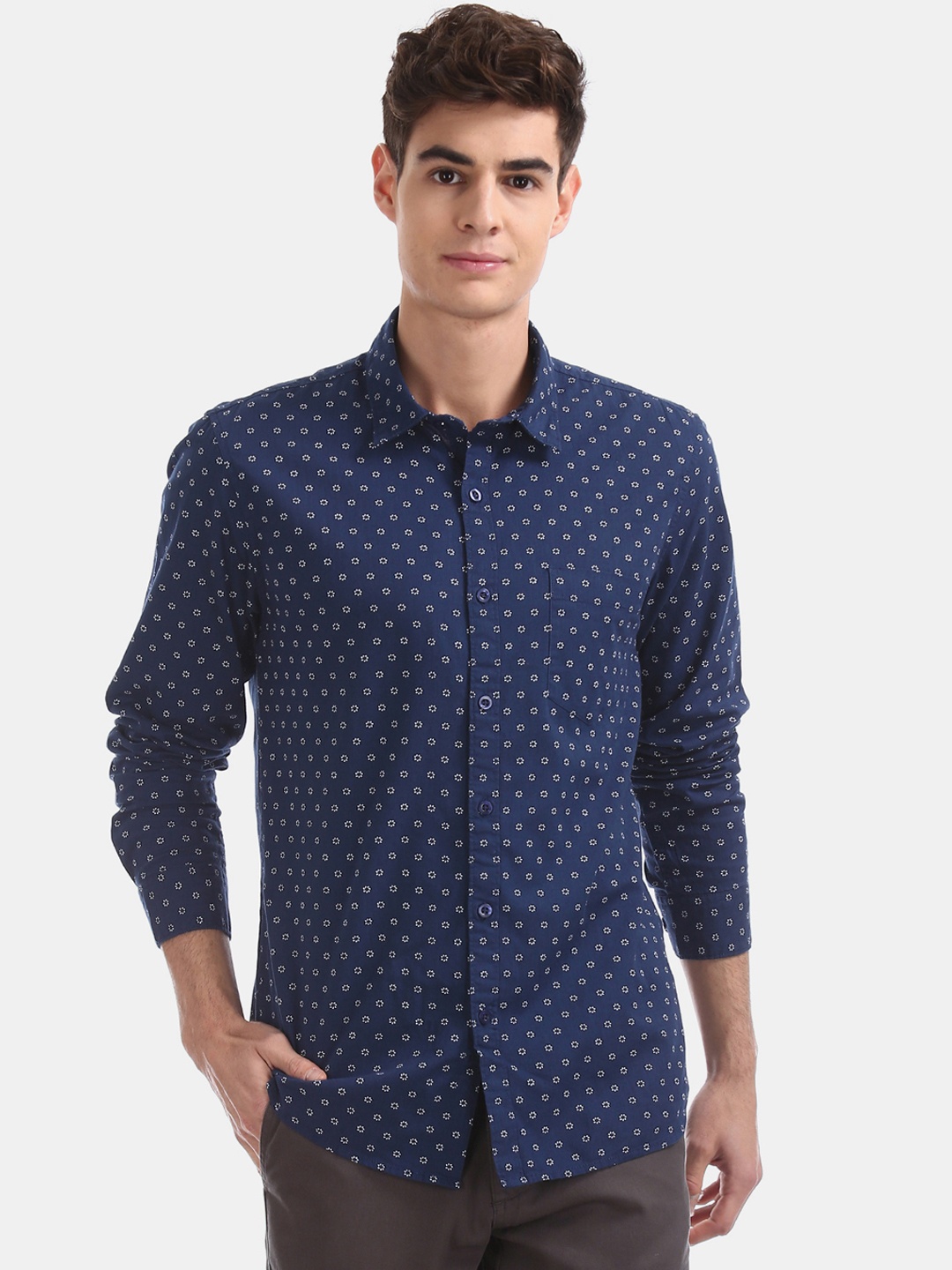 

Ruggers Men Navy Blue Regular Fit Printed Casual Shirt