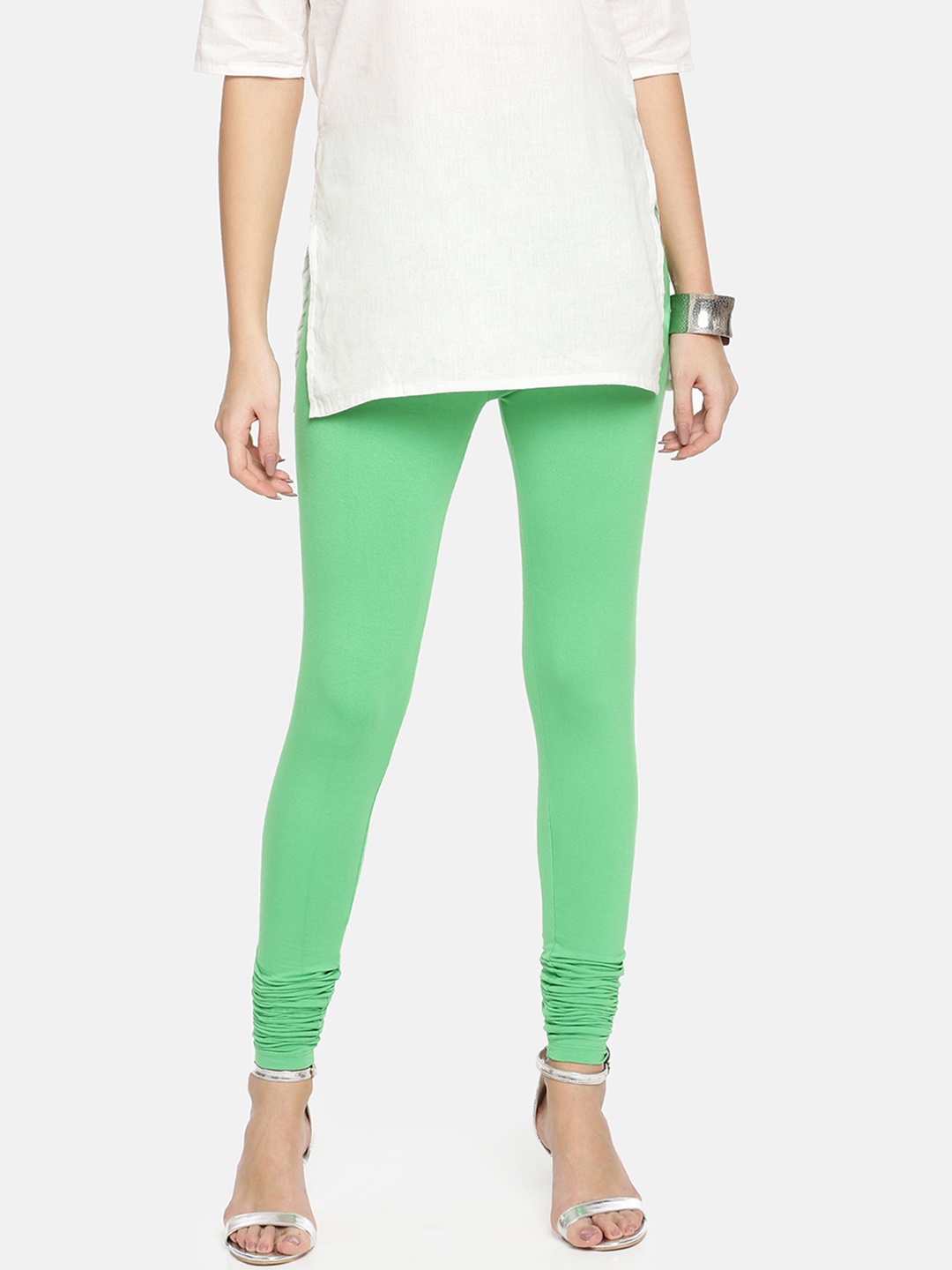 

TWIN BIRDS Women Green Solid Churidar-Length Leggings