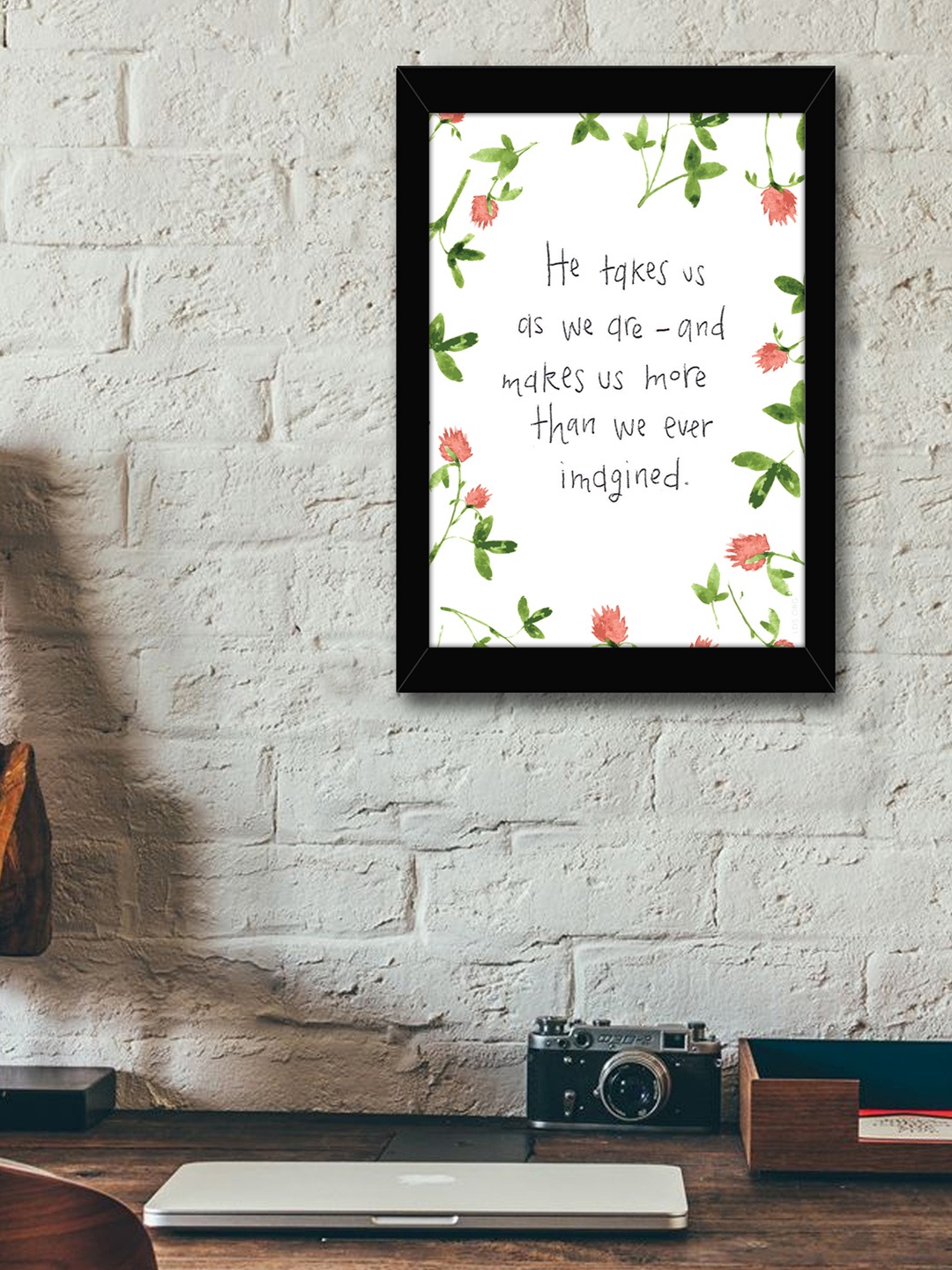 

TIED RIBBONS White & Green Printed Synthetic Fibre Framed Wall Art