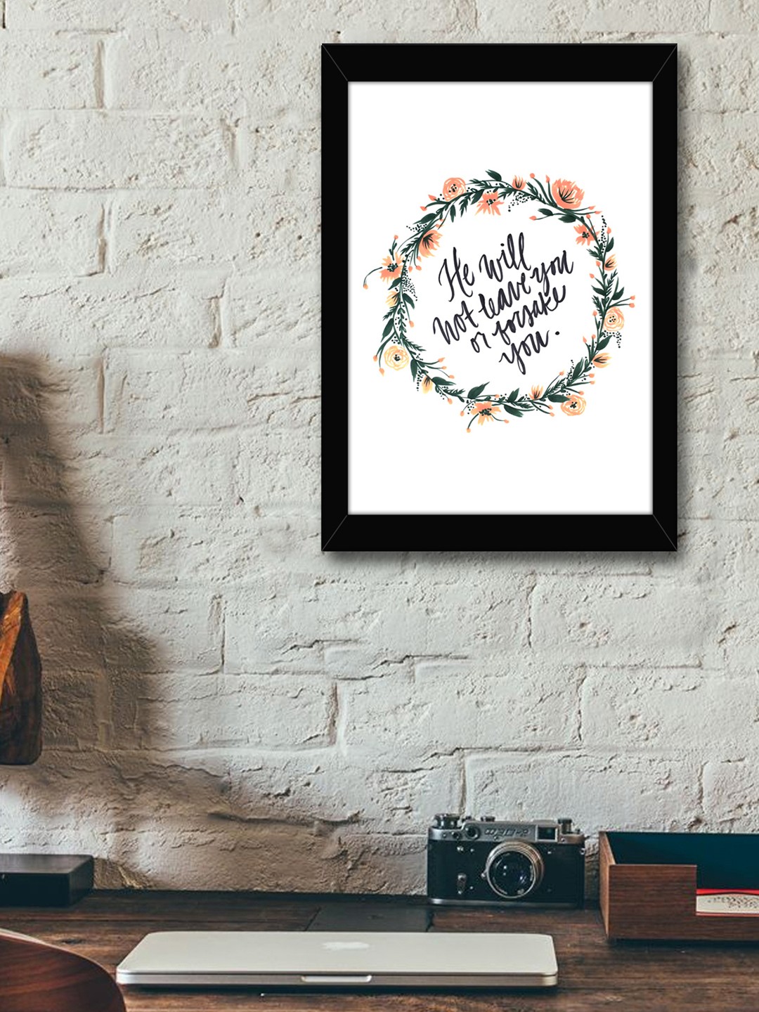 

TIED RIBBONS White & Black Printed Synthetic Fibre Framed Wall Art
