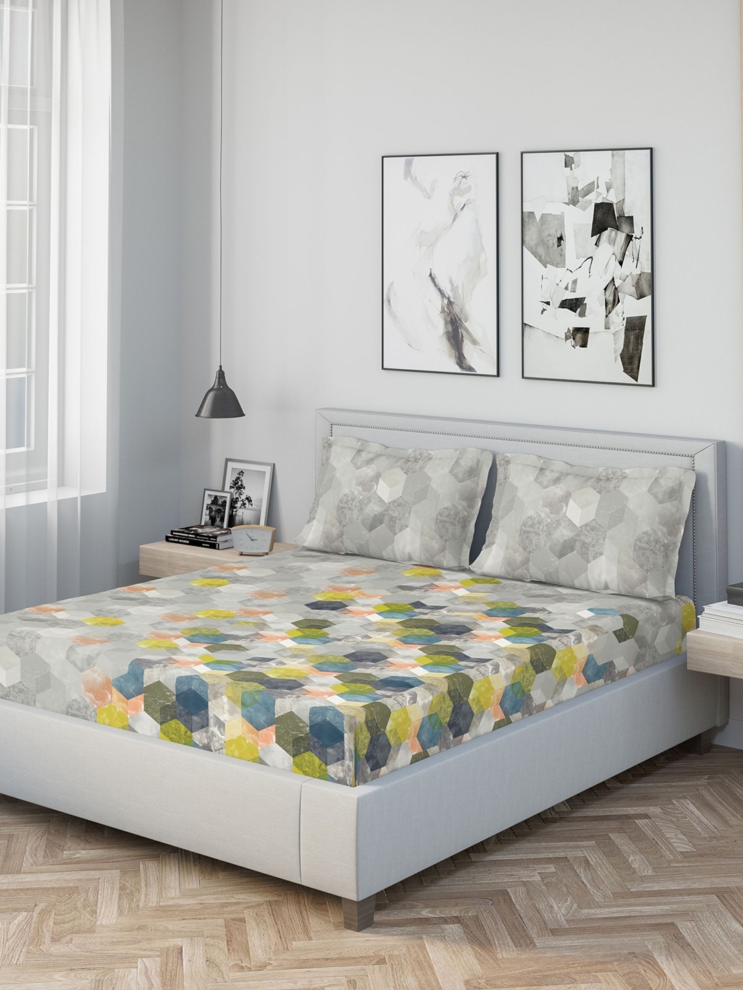 

DDecor Grey & Yellow Geometric 1000 TC Cotton 1 King Bedsheet with 2 Pillow Covers