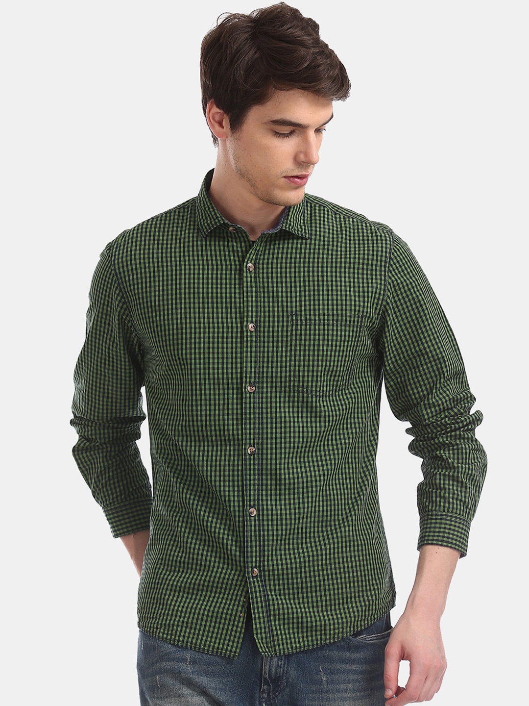 

Ruggers Men Green & Navy Blue Regular Fit Checked Casual Shirt