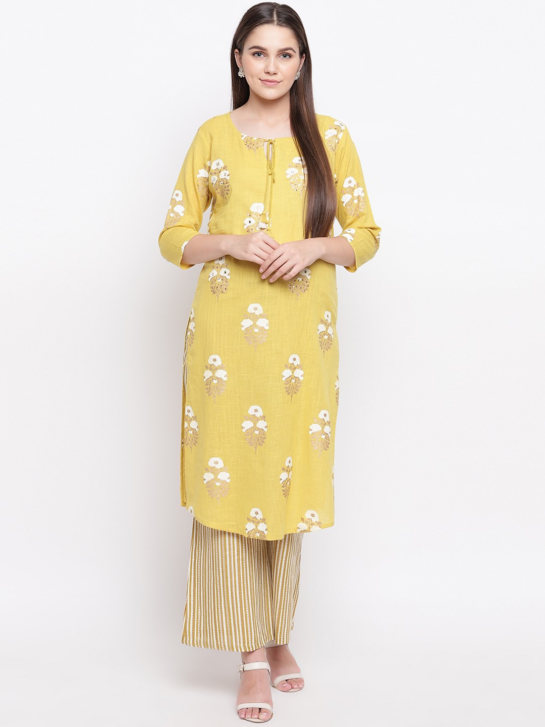 

Kvsfab Women Yellow Printed Kurta with Palazzos