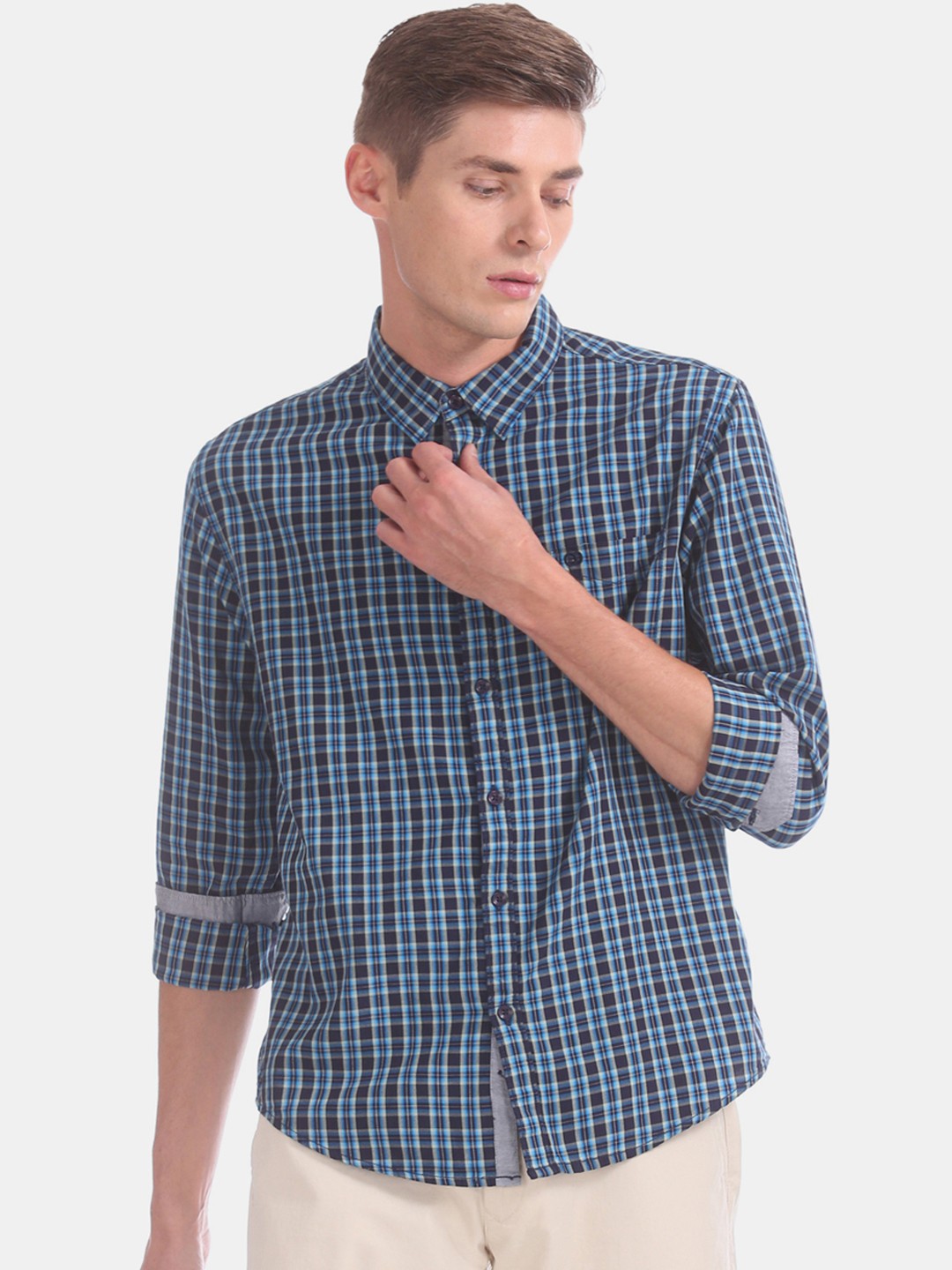 

Ruggers Men Blue Slim Fit Checked Casual Shirt