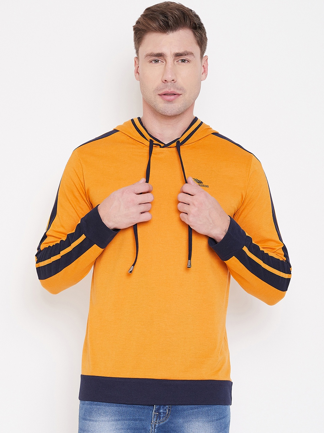 

LE BOURGEOIS Men Mustard Yellow Solid Hood T-shirt