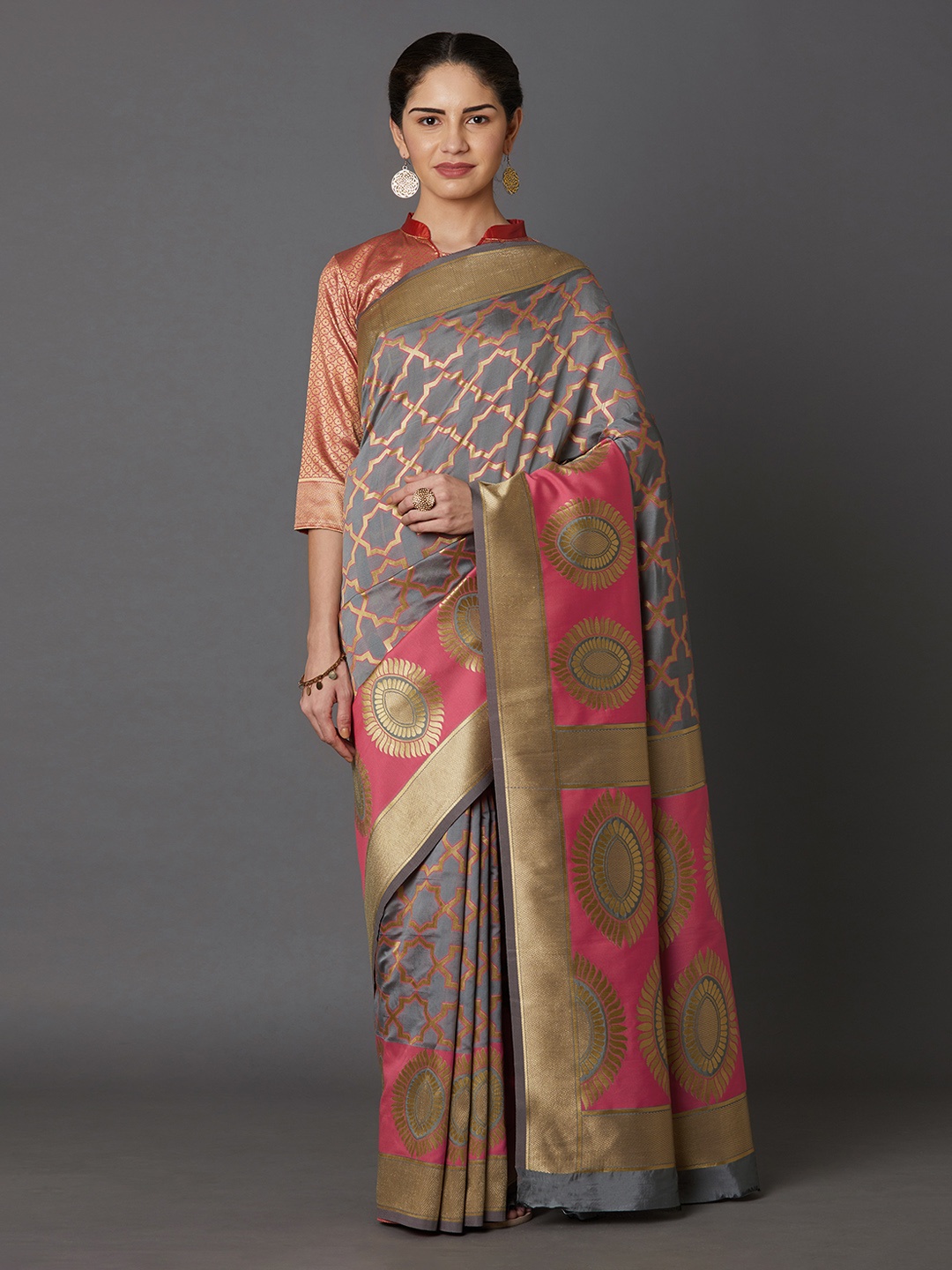 

Mitera Grey & Pink Silk Blend Woven Design Kanjeevaram Saree