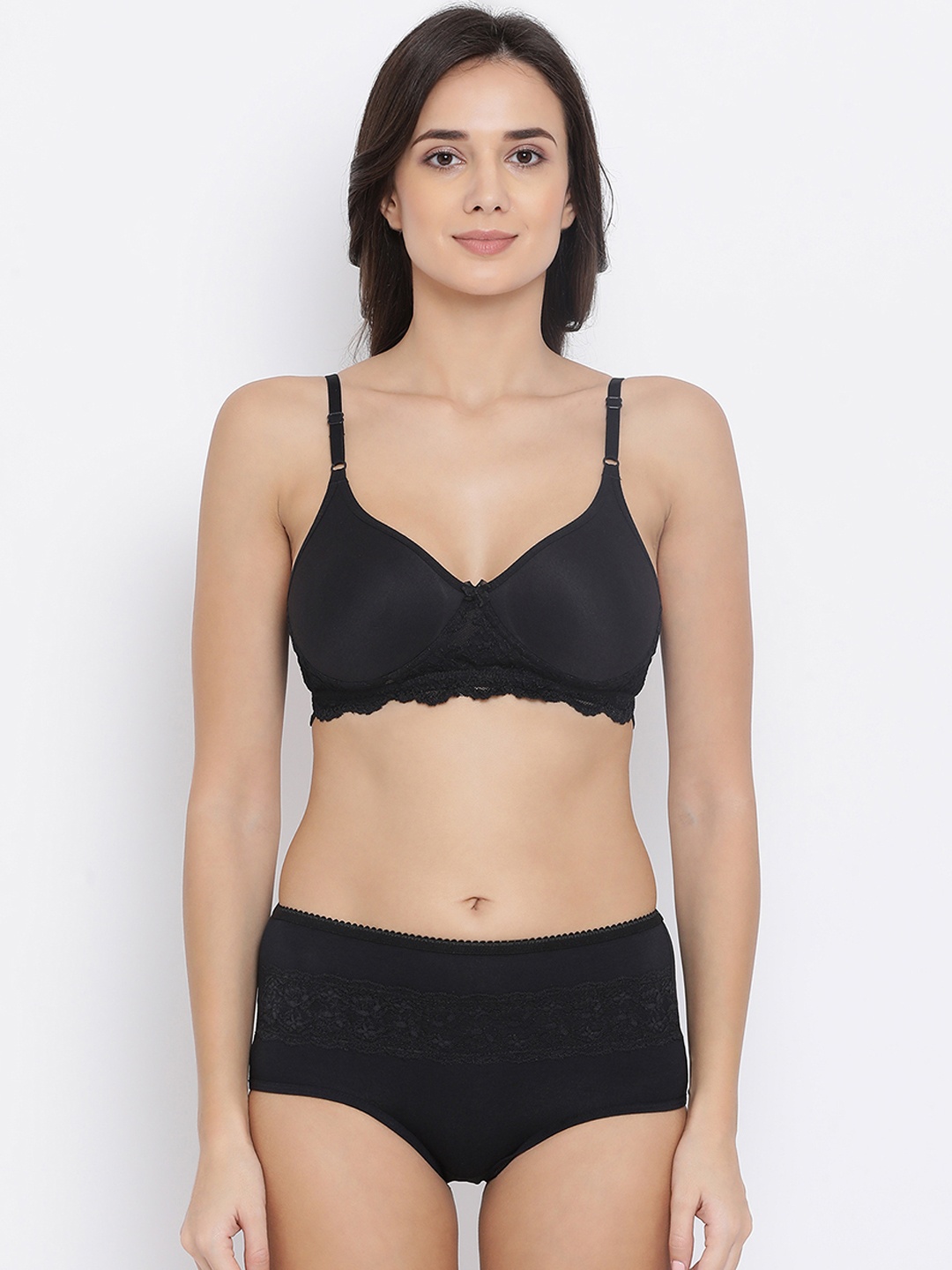 

Clovia Women Black Solid Lingerie Set COMBBP91032B
