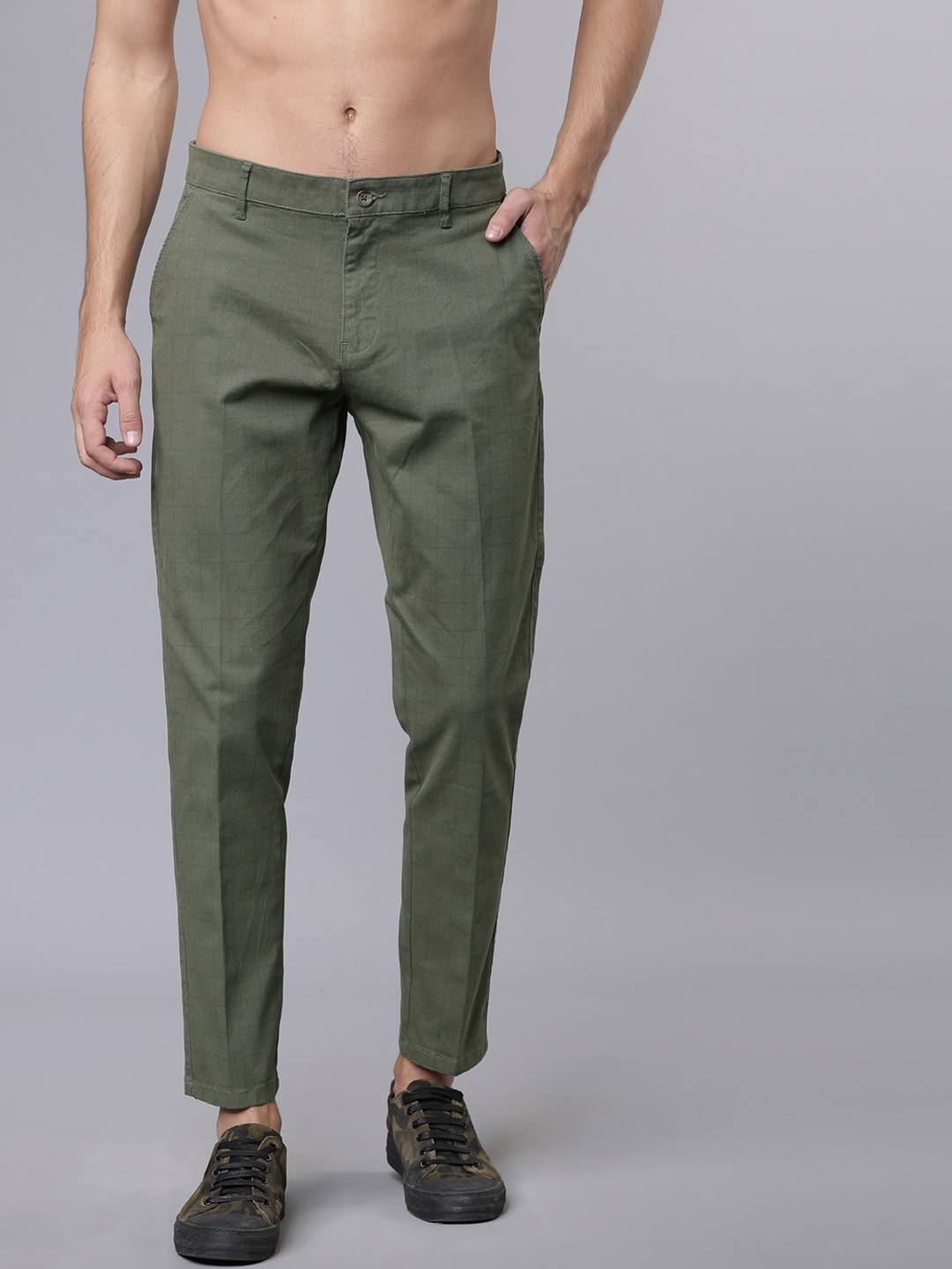 

HIGHLANDER Men Olive Green Checked Crop Slim Fit Chinos