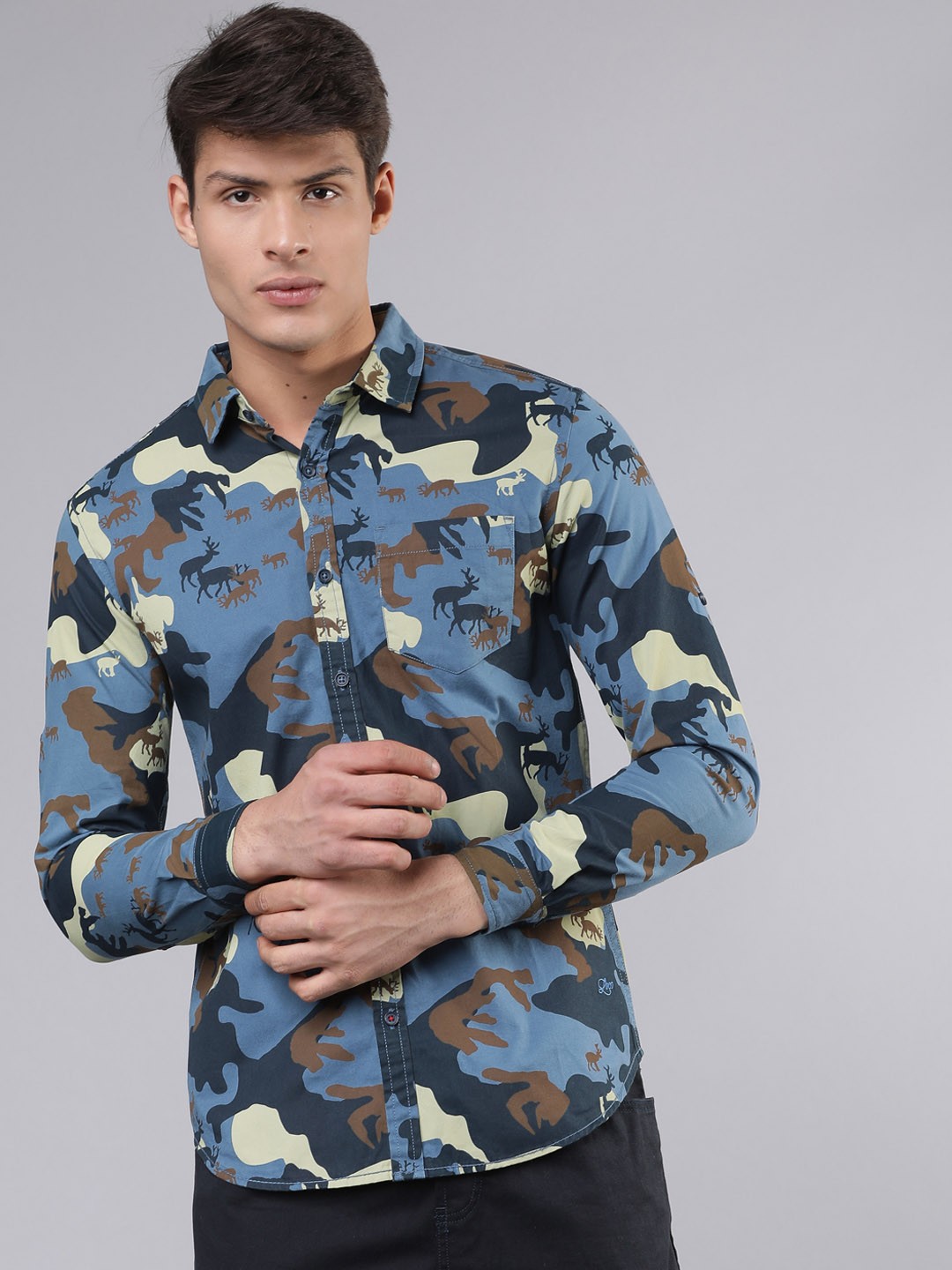 

LOCOMOTIVE Men Blue & Brown Slim Fit Printed Casual Shirt