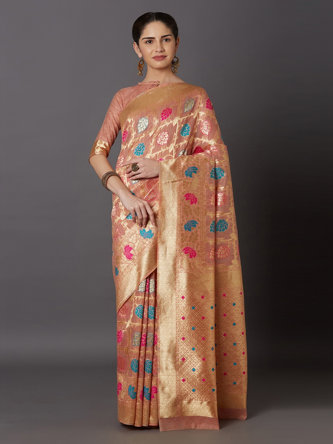 

Mitera Peach-Coloured & Gold-Toned Silk Blend Woven Design Kanjeevaram Saree