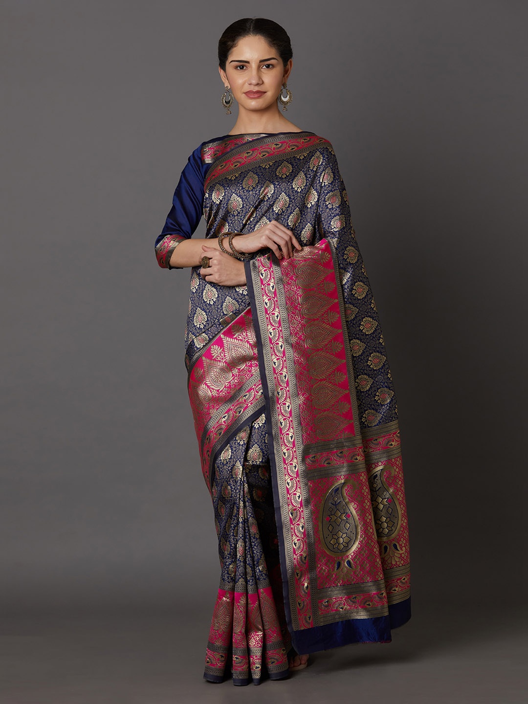 

Mitera Navy Blue & Gold-Coloured Silk Blend Woven Design Kanjeevaram Saree