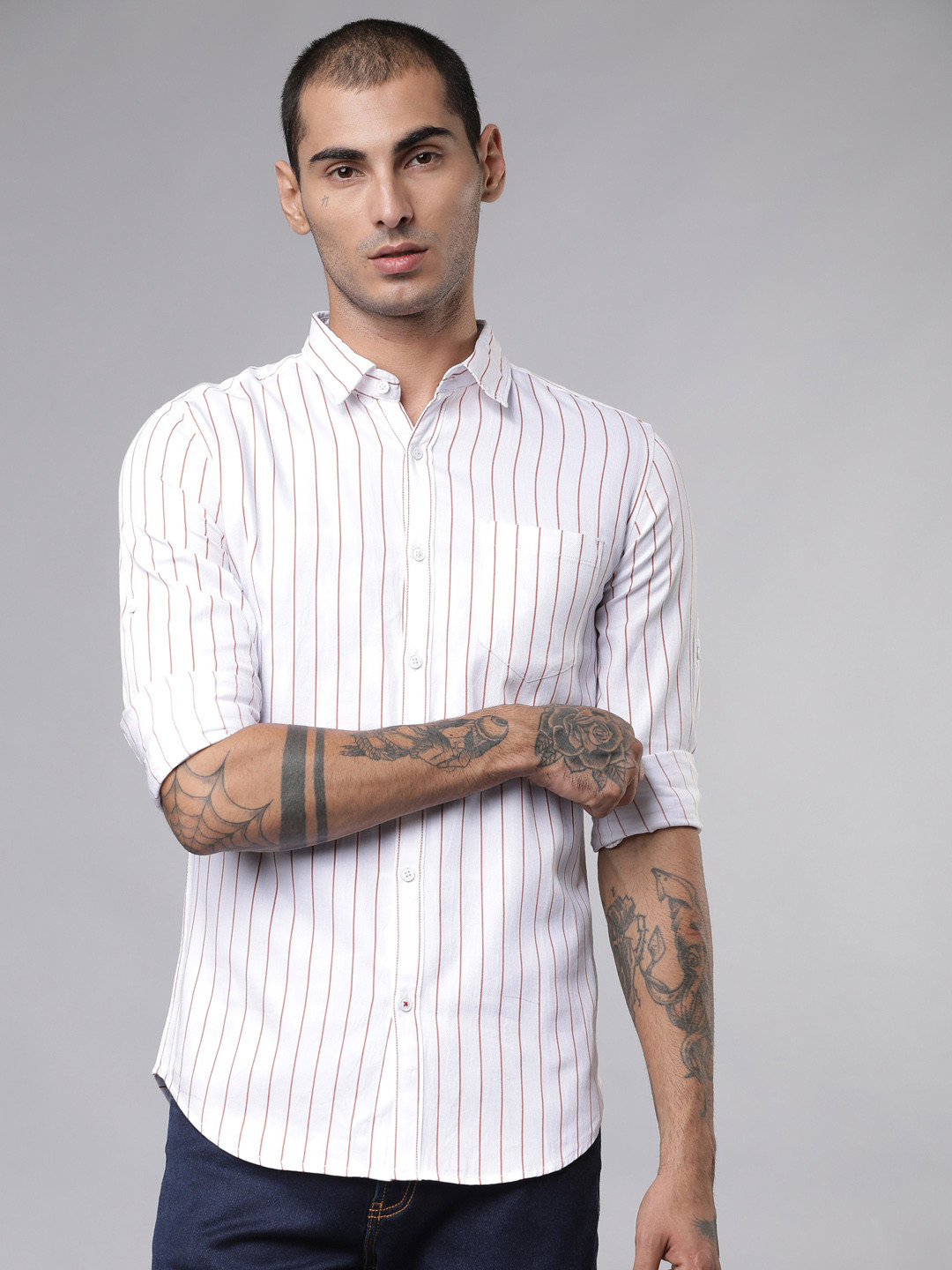 

LOCOMOTIVE Men White & Rust Brown Slim Fit Striped Casual Shirt