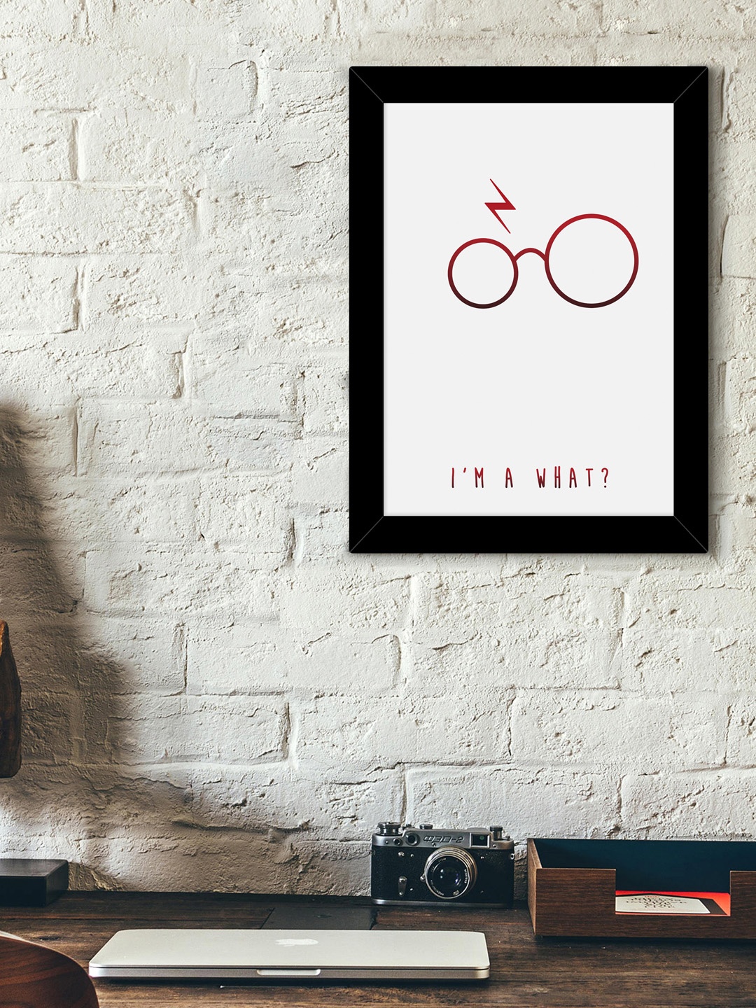 TIED RIBBONS Black & Red Solid Harry Potter Wall Art