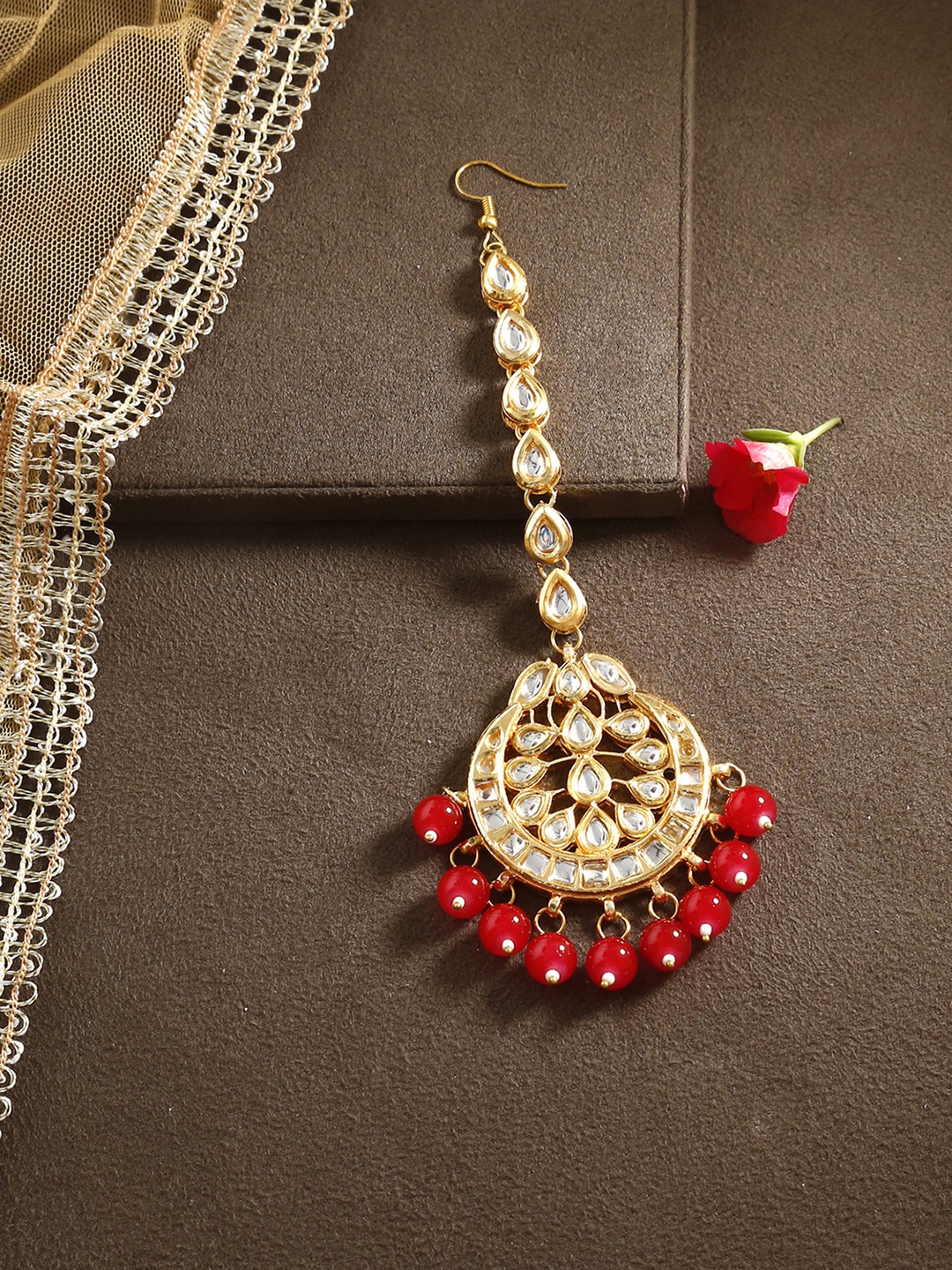 

Bamboo Tree Jewels Gold-Toned Maang Tika