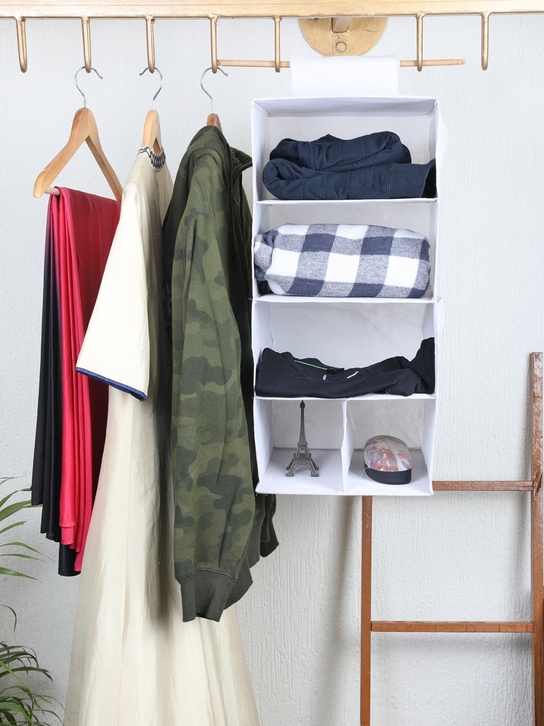 

My Gift Booth White Solid 4-Shelves Hanging Wardrobe Organiser