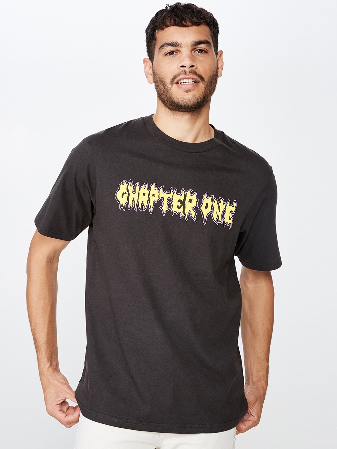 

COTTON ON Men Black & Yellow Printed Round Neck T-shirt