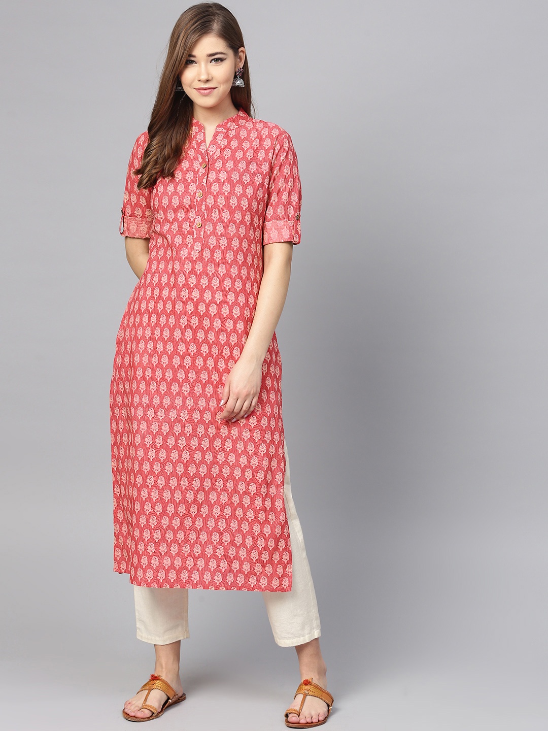 

Varanga Women Pink Printed Straight Kurta