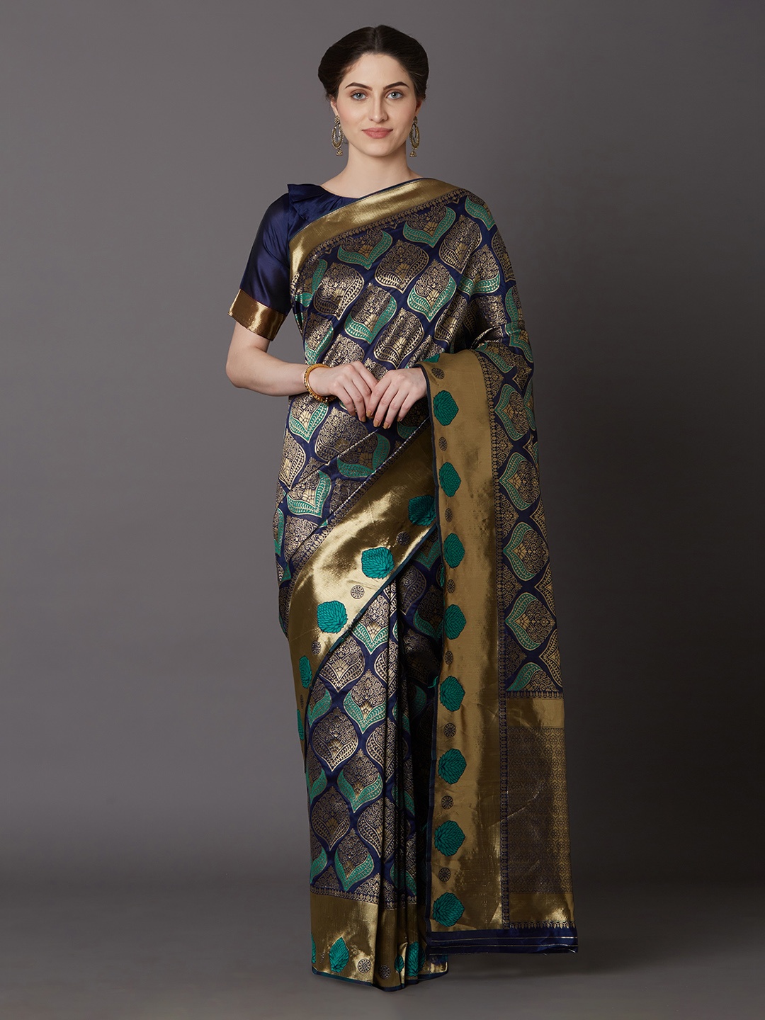 

Mitera Navy Blue & Gold-Coloured Silk Blend Woven Design Kanjeevaram Saree