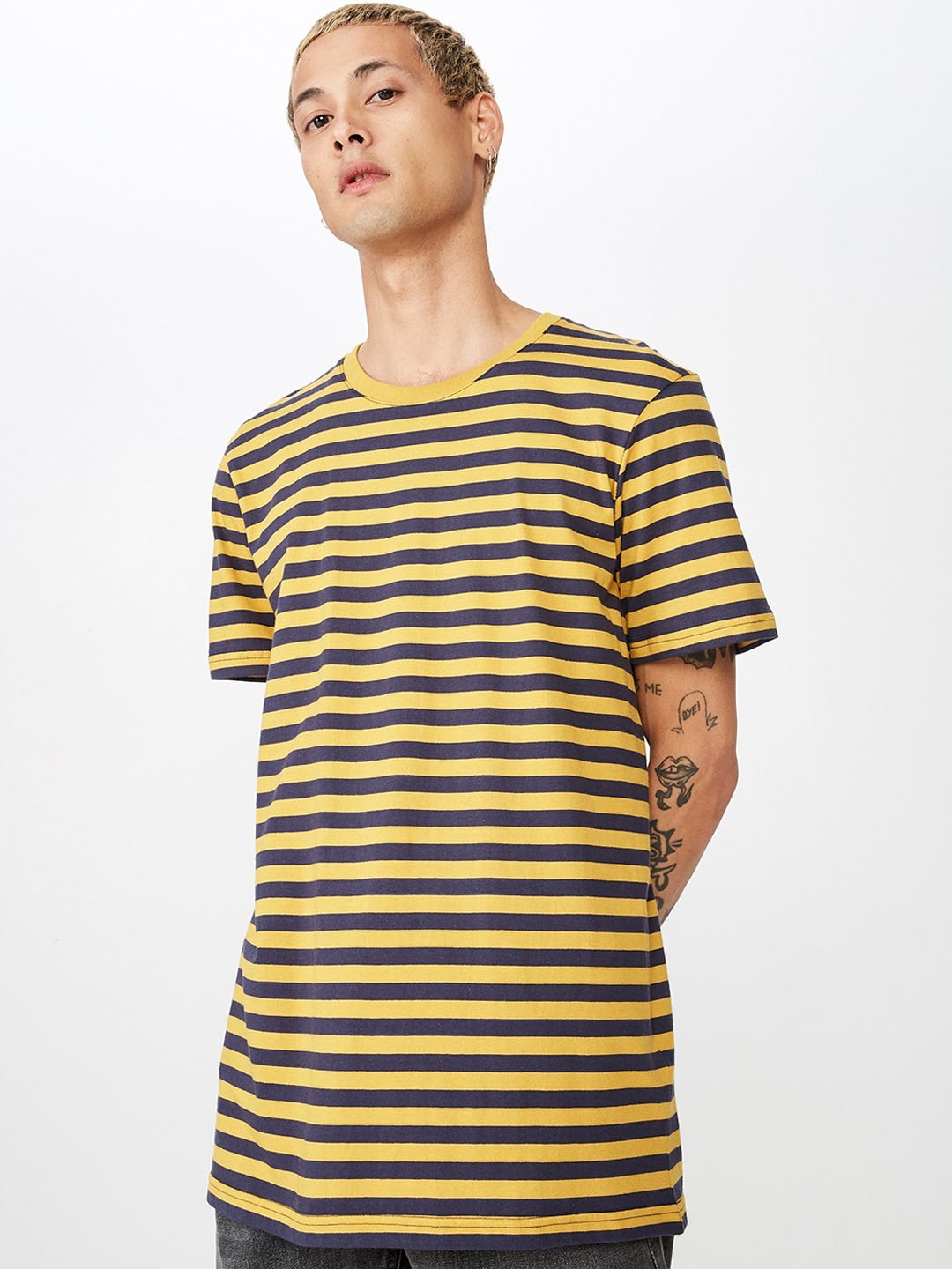 

COTTON ON Men Yellow Striped Round Neck T-shirt