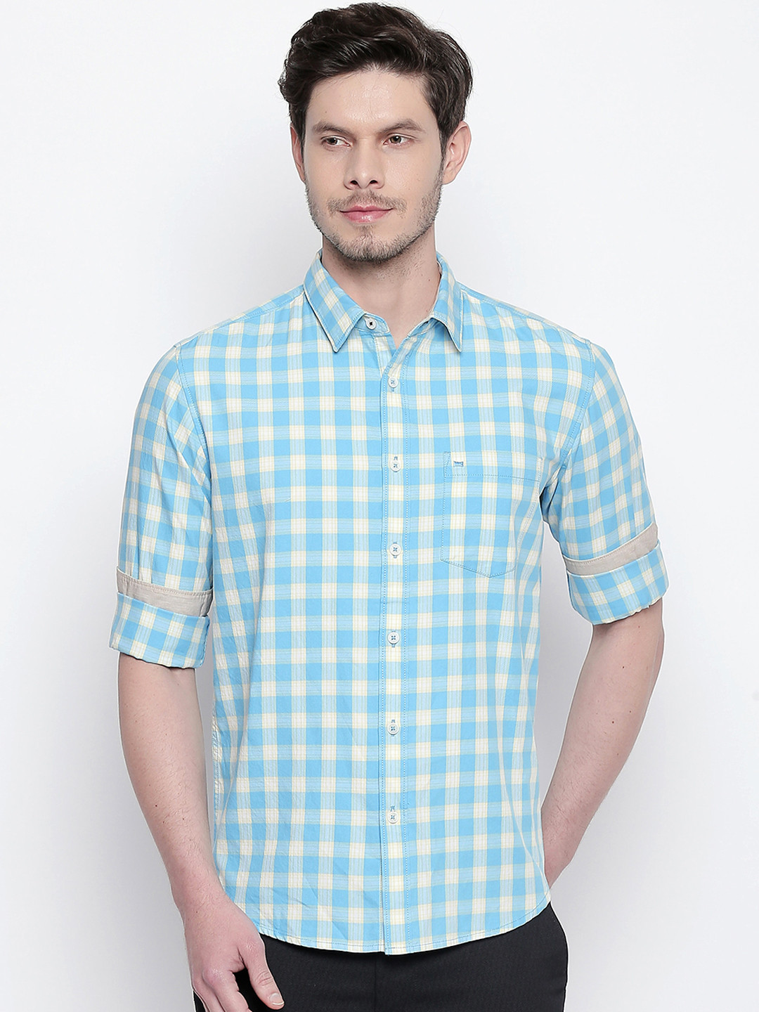 

Basics Men Turquoise Blue & White Checked Slim Fit Casual Shirt