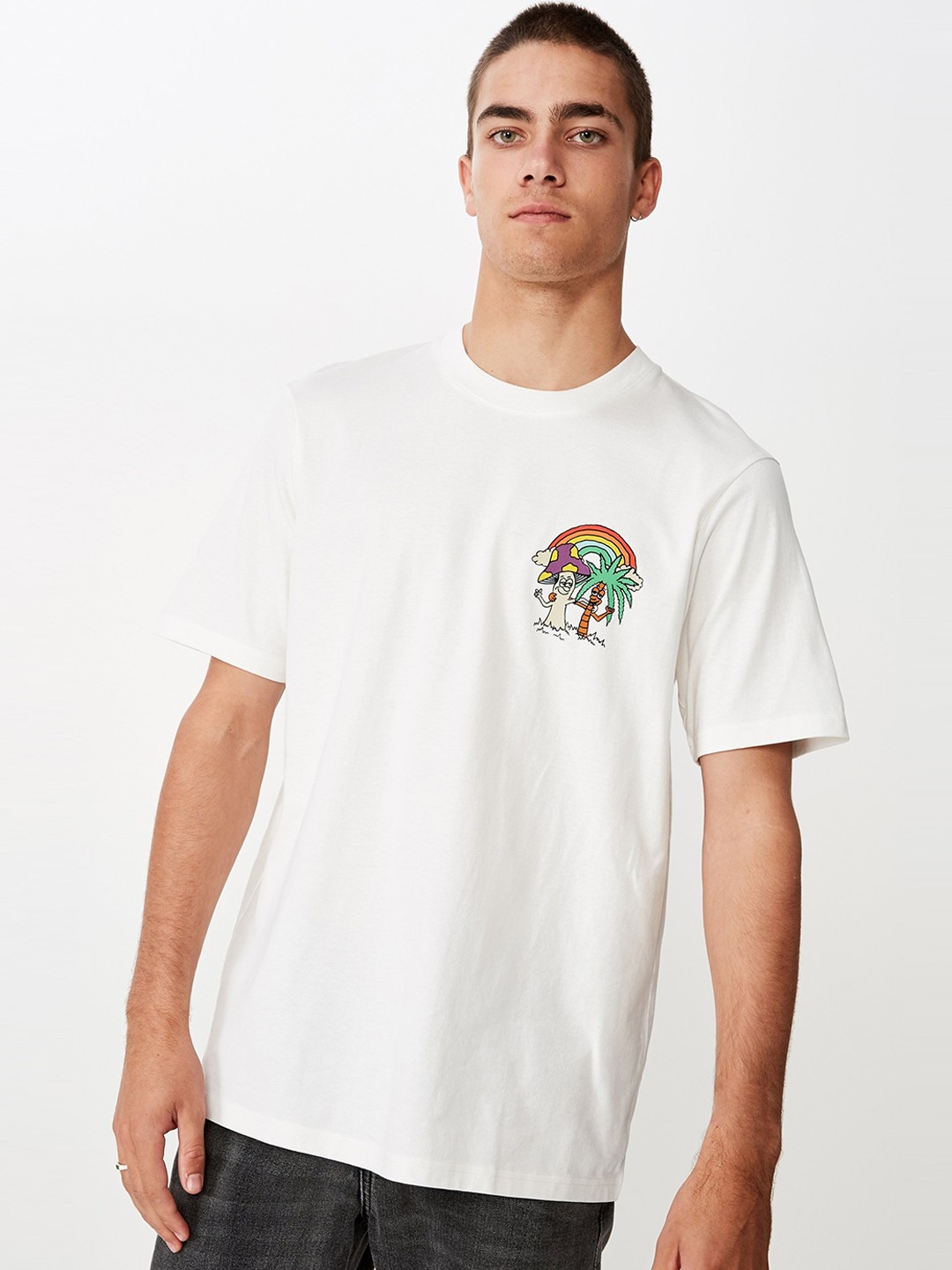 

COTTON ON Men White Tbar Art Printed Round Neck T-shirt