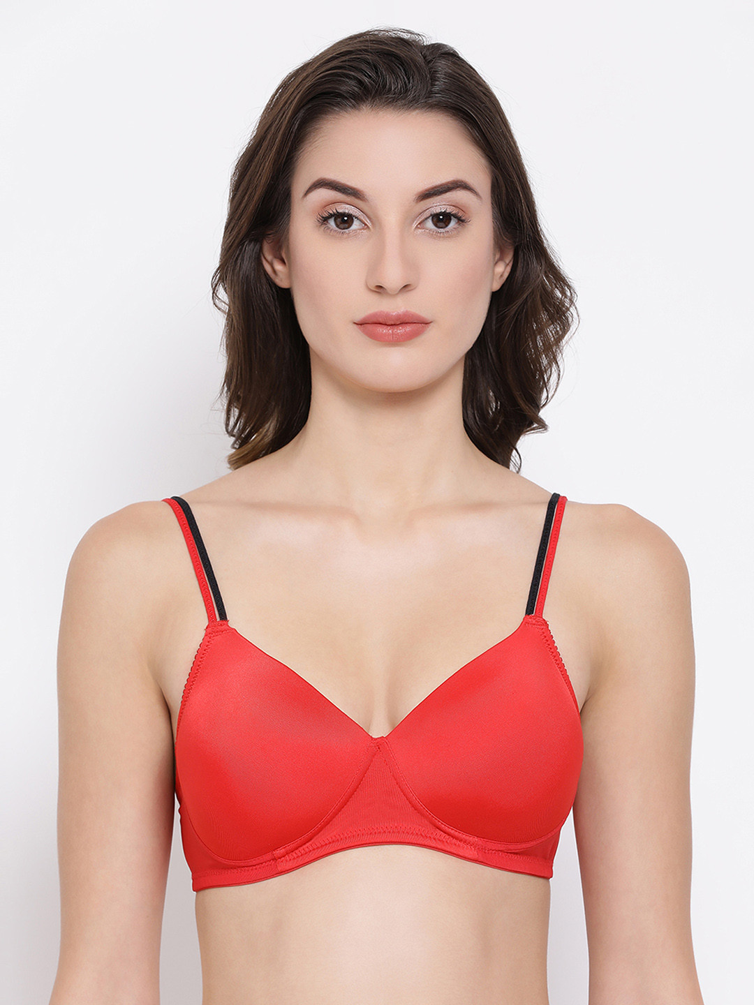 

Clovia Red Solid Non-Wired Lightly Padded T-shirt Bra BR1737A04
