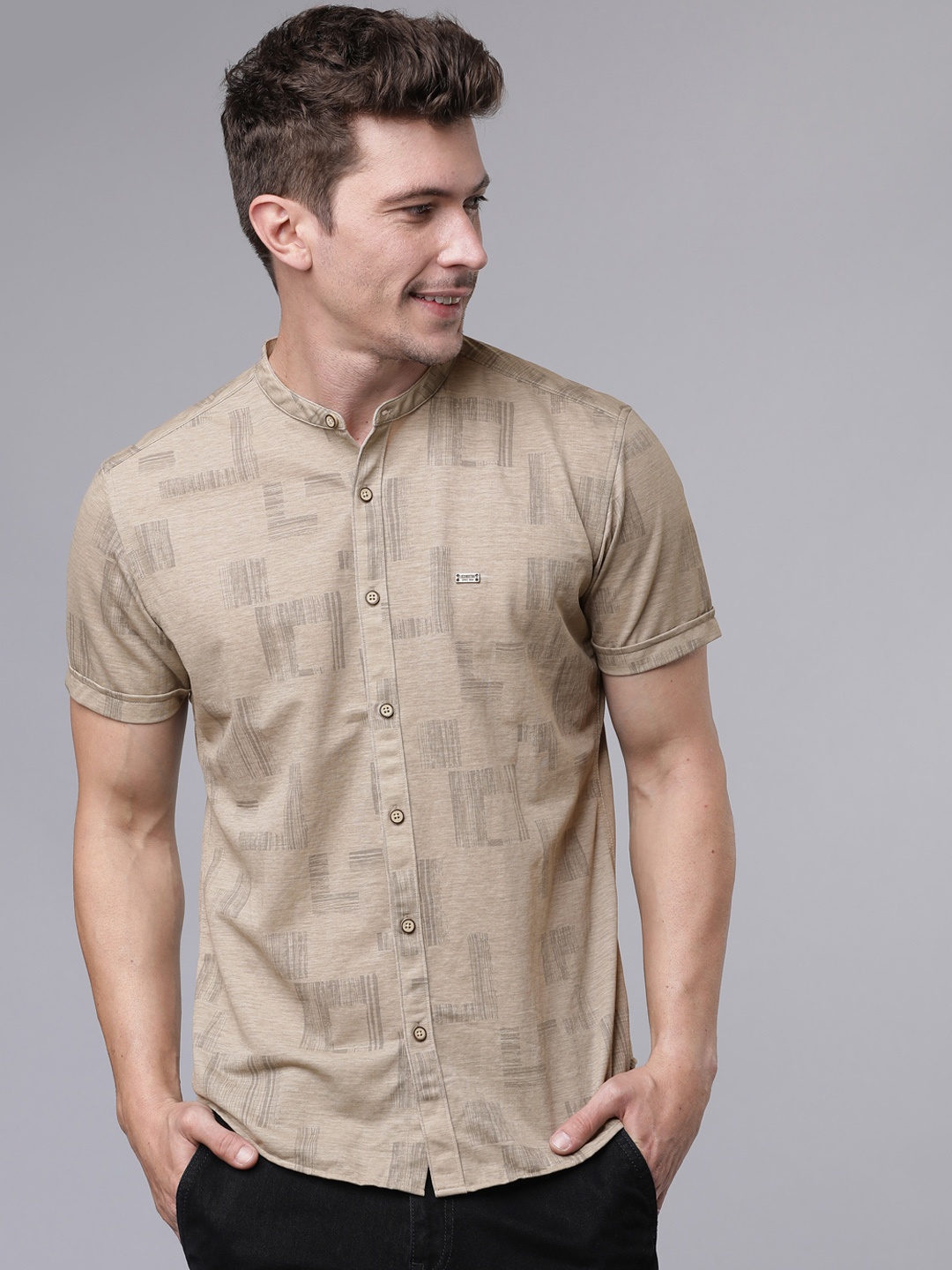 

LOCOMOTIVE Men Beige & Grey Slim Fit Printed Casual Shirt