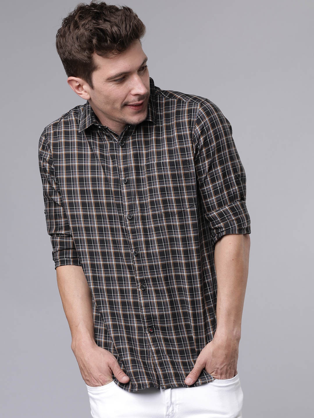 

LOCOMOTIVE Men Black & White Slim Fit Yarn Dyed Checked Casual Shirt