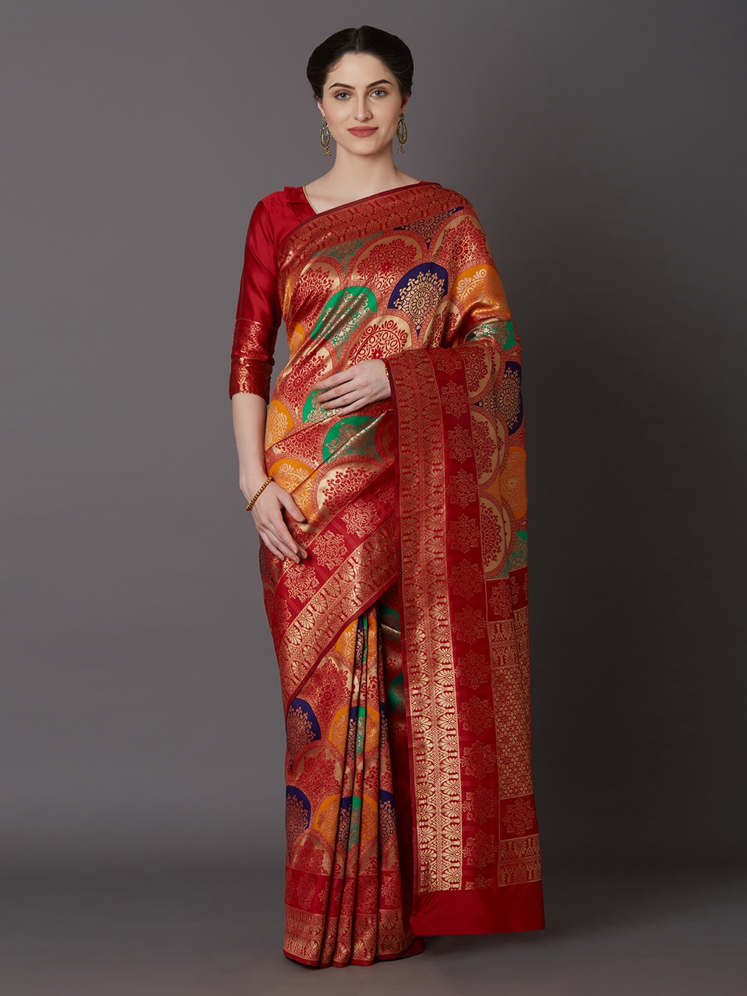 

Mitera Maroon & Gold-Toned Silk Blend Woven Design Kanjeevaram Saree
