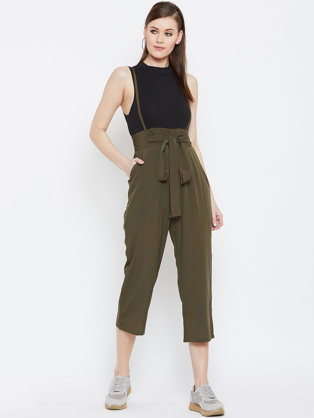 

Berrylush Women Olive Green Solid Capri Jumpsuit