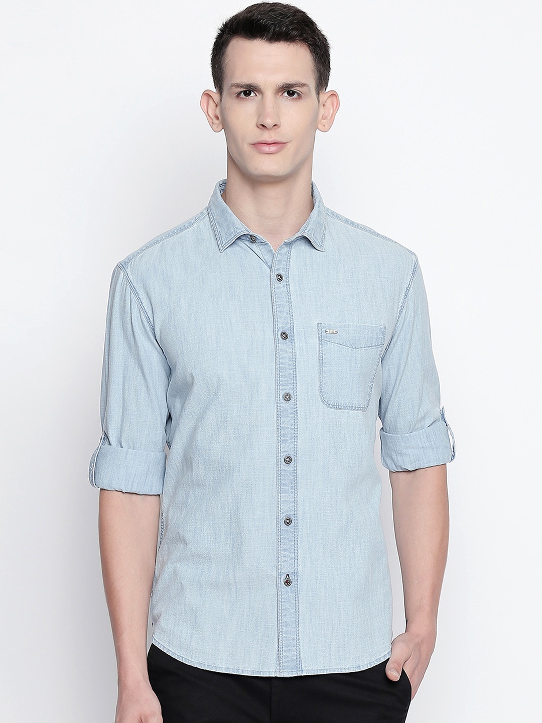 

Basics Men Blue Solid Slim Fit Casual Shirt