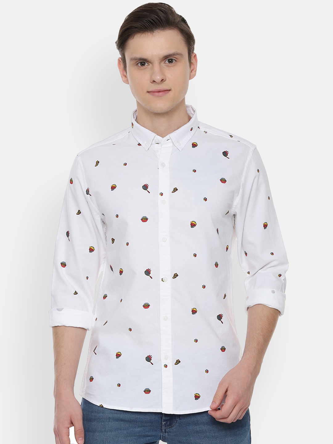 

People Men White & Red Regular Fit Printed Casual Shirt