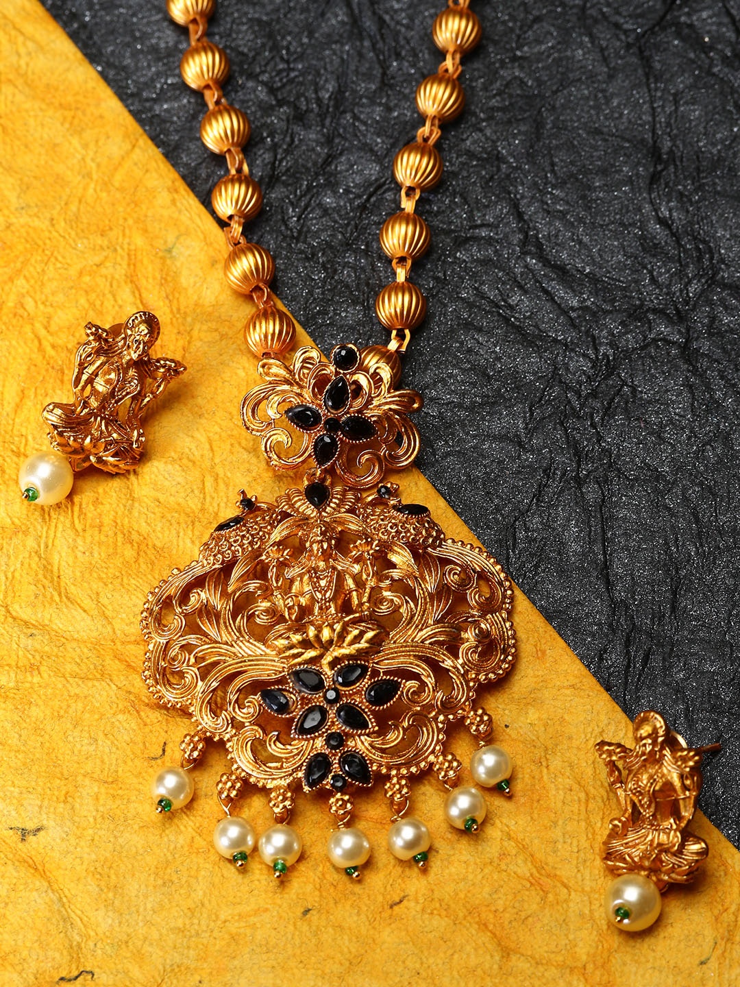 

ANIKAS CREATION Gold-Plated & Black Stone-Studded Beaded Maa Laxmi Temple Jewellery Set