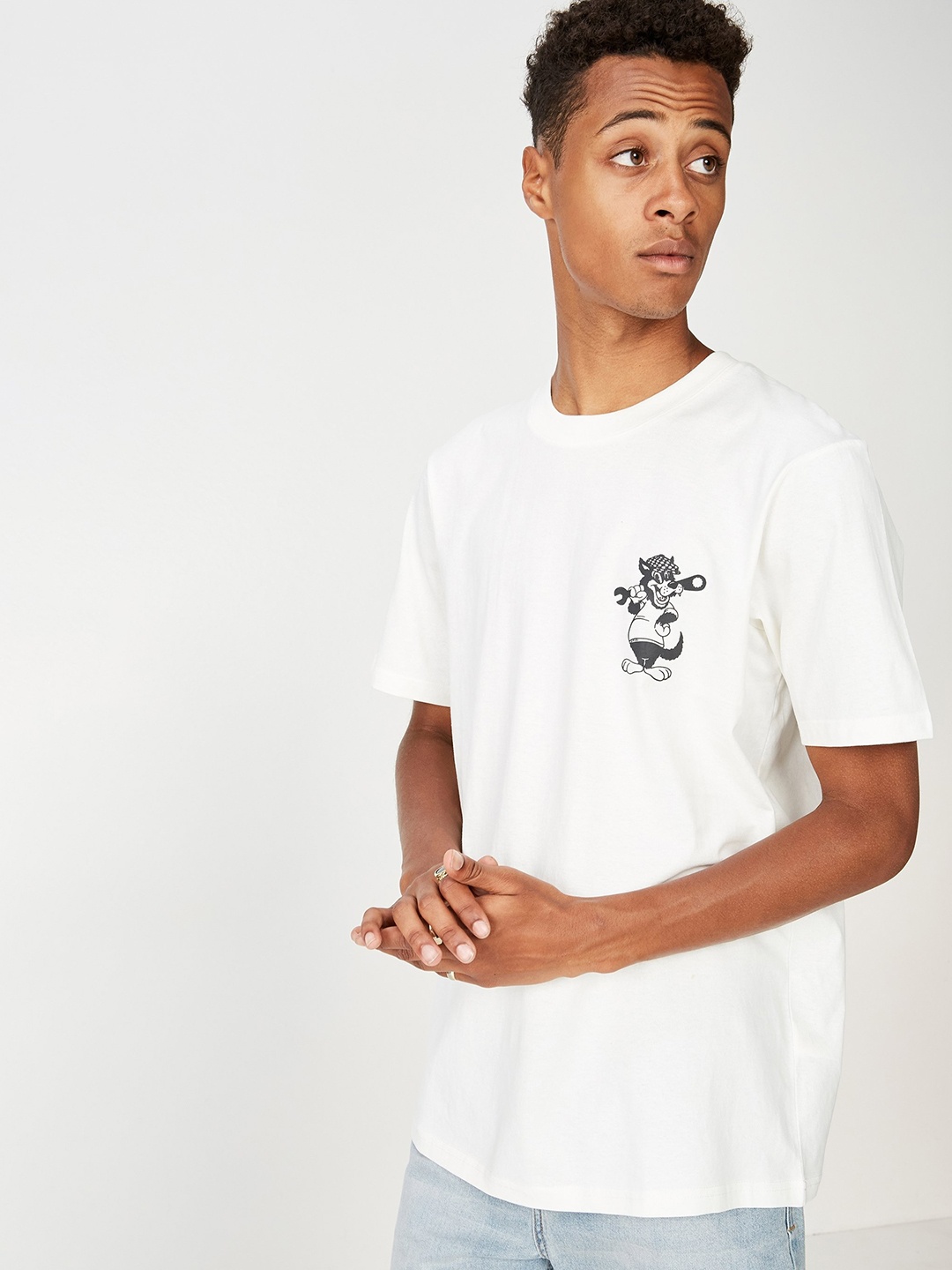 

COTTON ON Men White Moto Printed Round Neck T-shirt