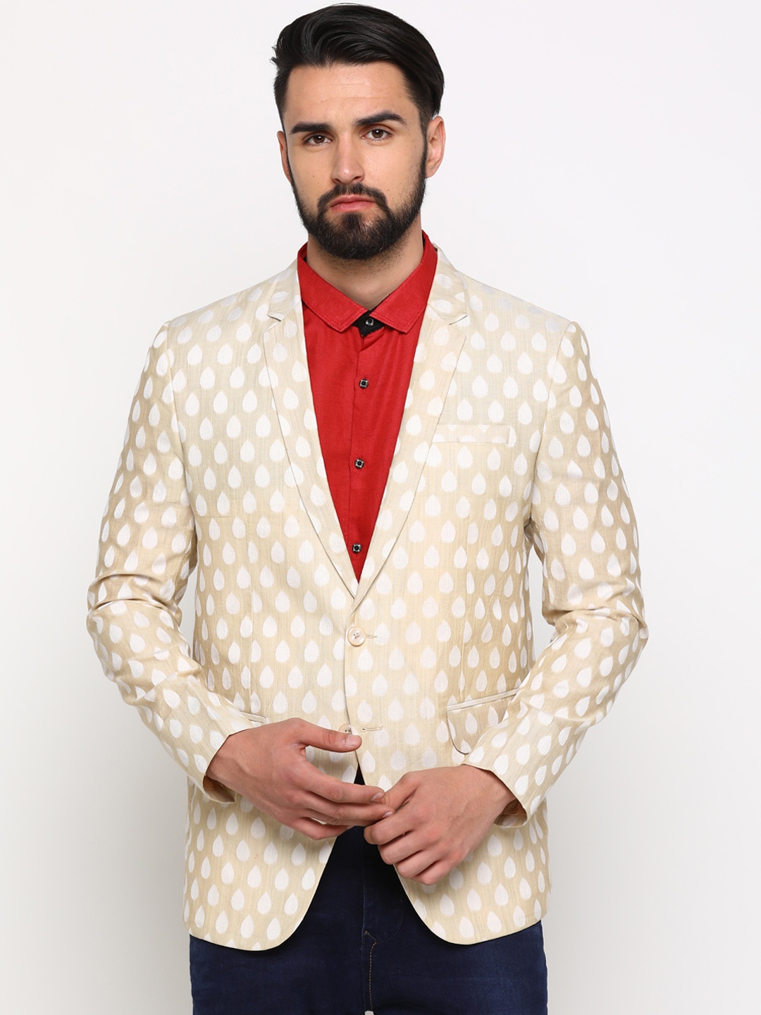 

SHOWOFF Men Cream-Coloured & White Printed Single-Breasted Slim-Fit Blazer