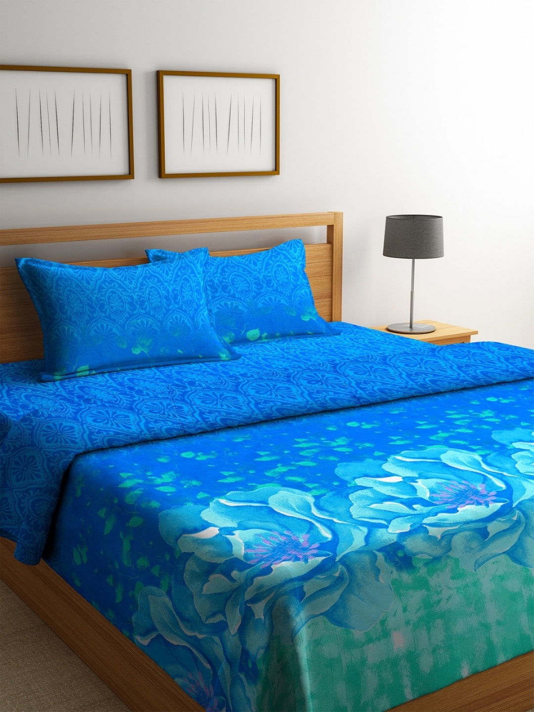 

ROMEE Blue & Green Floral Printed AC Comforter With Bedsheet and 2 Pillow Covers