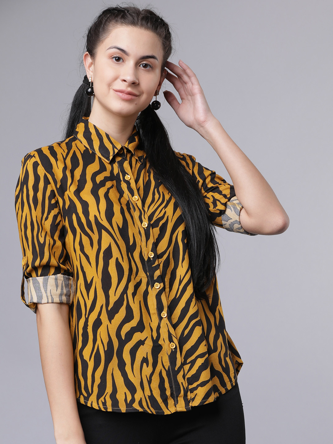 

Tokyo Talkies Women Mustard Yellow & Black Regular Fit Printed Casual Shirt
