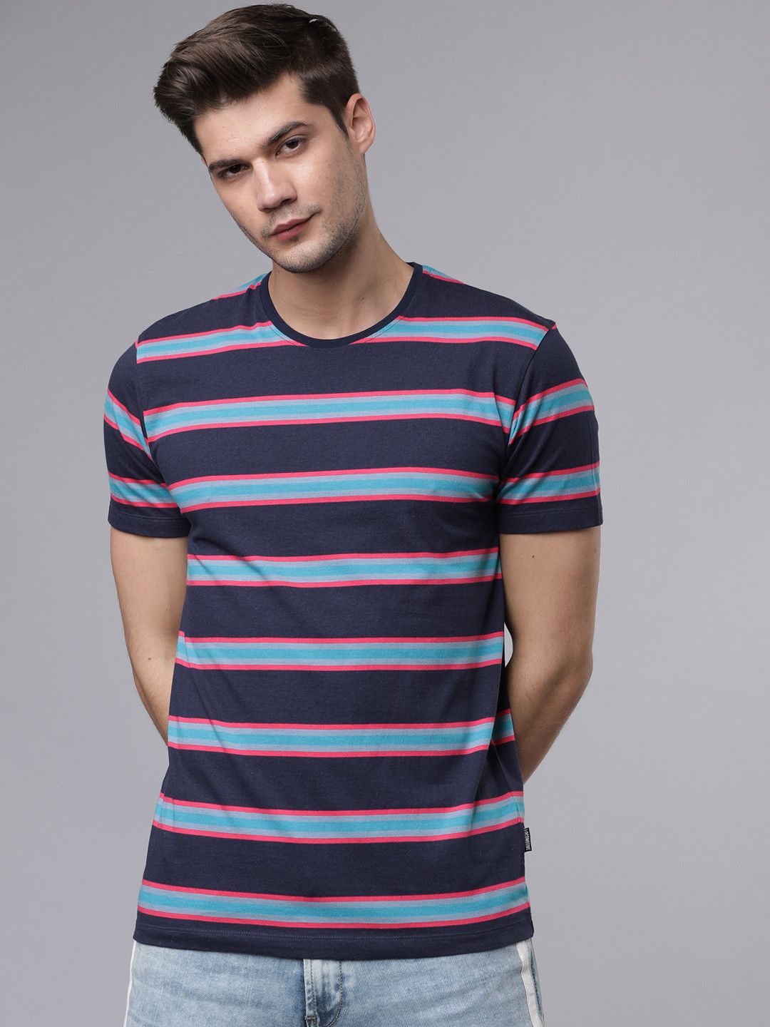 

LOCOMOTIVE Men Navy Blue Striped Round Neck T-shirt