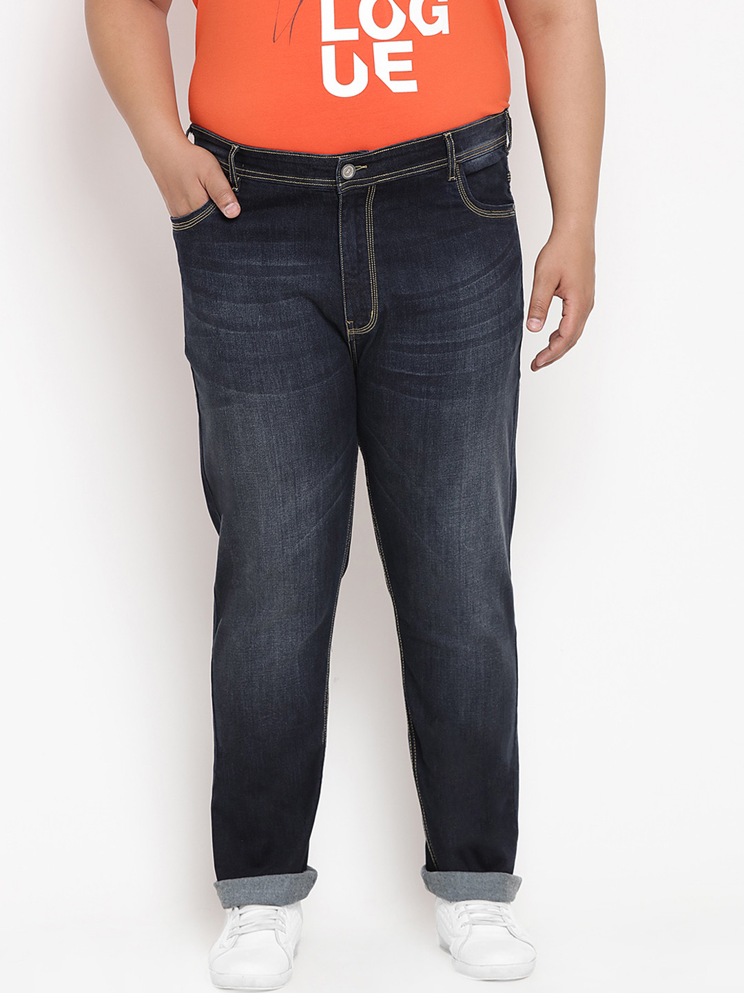 

Dais Men Blue Regular Fit Mid-Rise Clean Look Stretchable Jeans