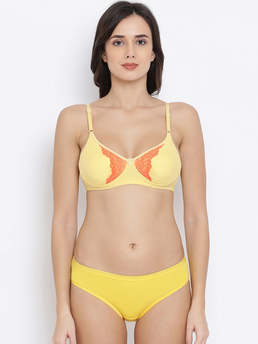 

Clovia Women Yellow & Orange Lace Design Lingerie Set COMBBP70632B