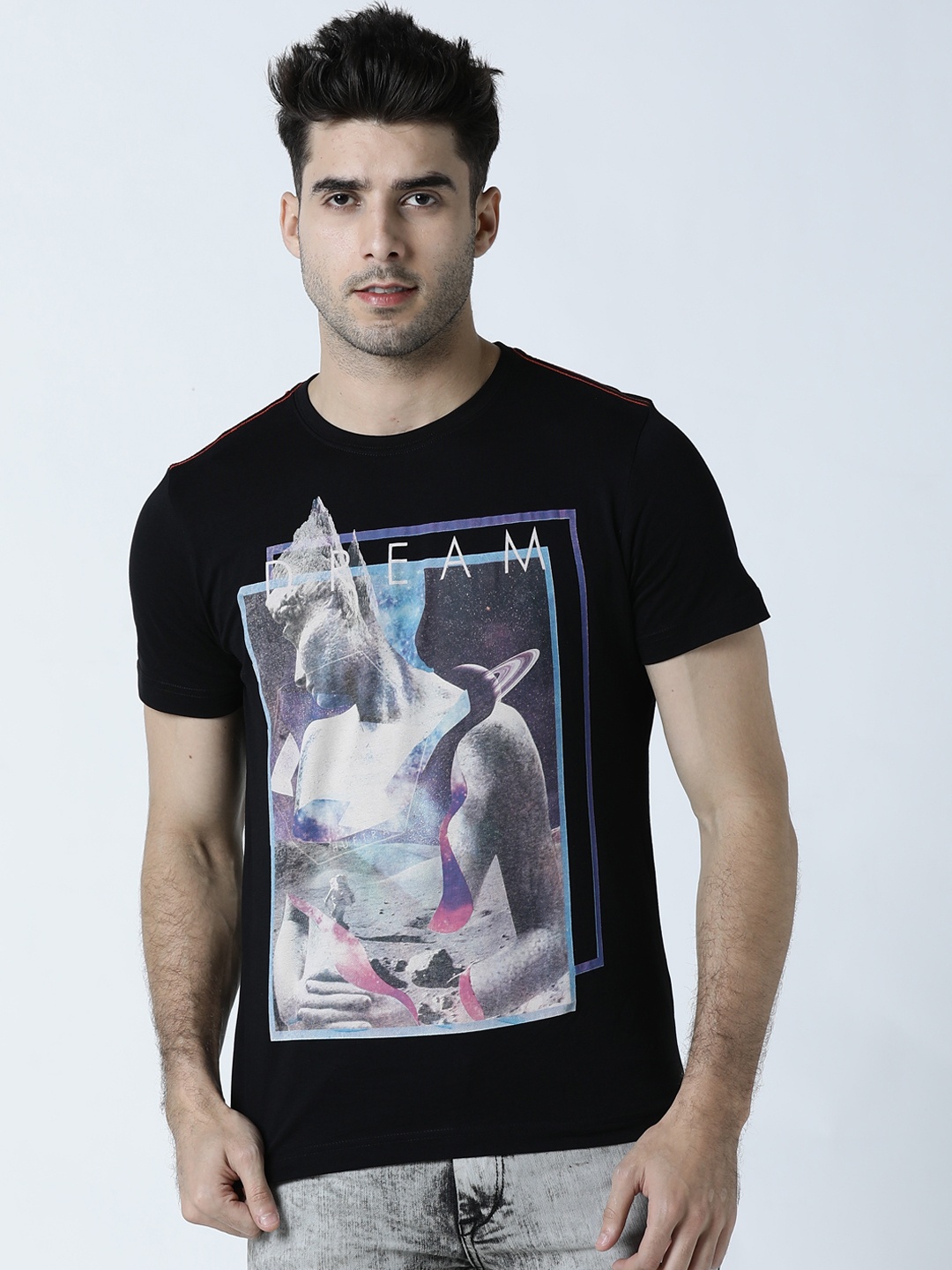 Huetrap Men Black Printed Round Neck T-shirt