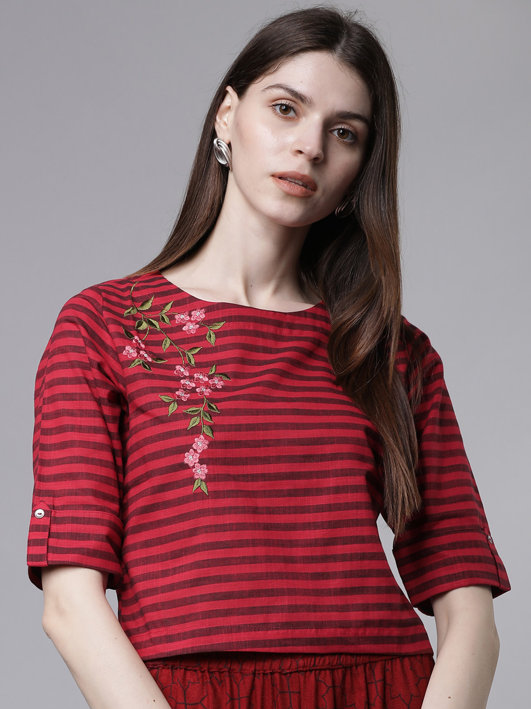 

Vishudh Women Maroon Striped A-Line Crop Pure Cotton Top, Red