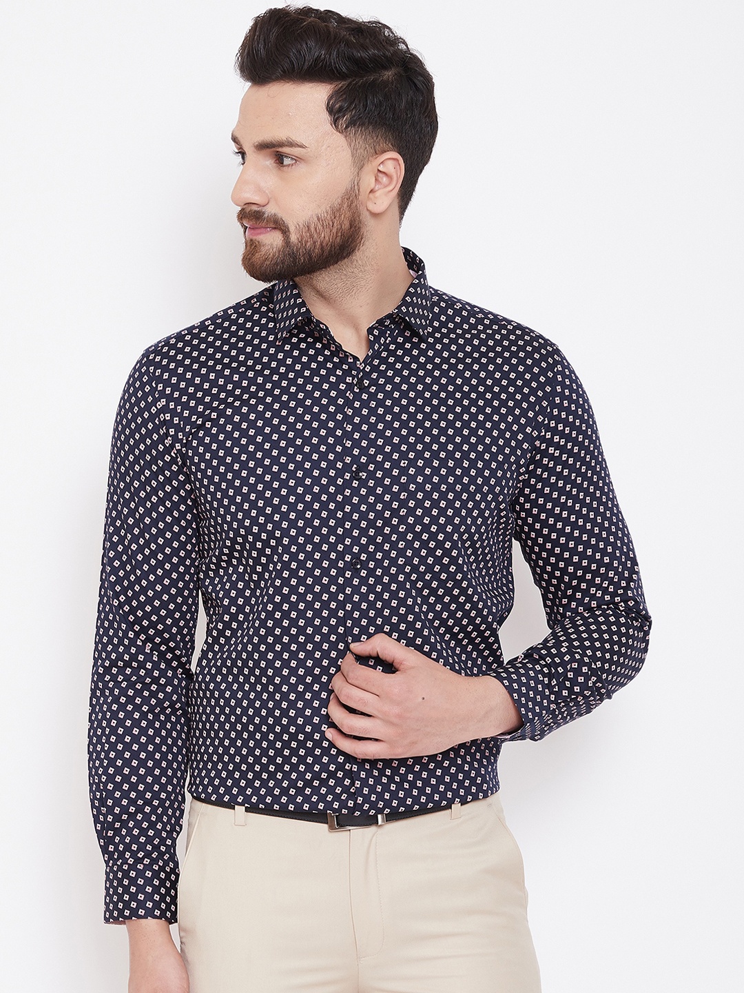 

Canary London Men Navy Blue & Beige Slim Fit Printed Formal Shirt